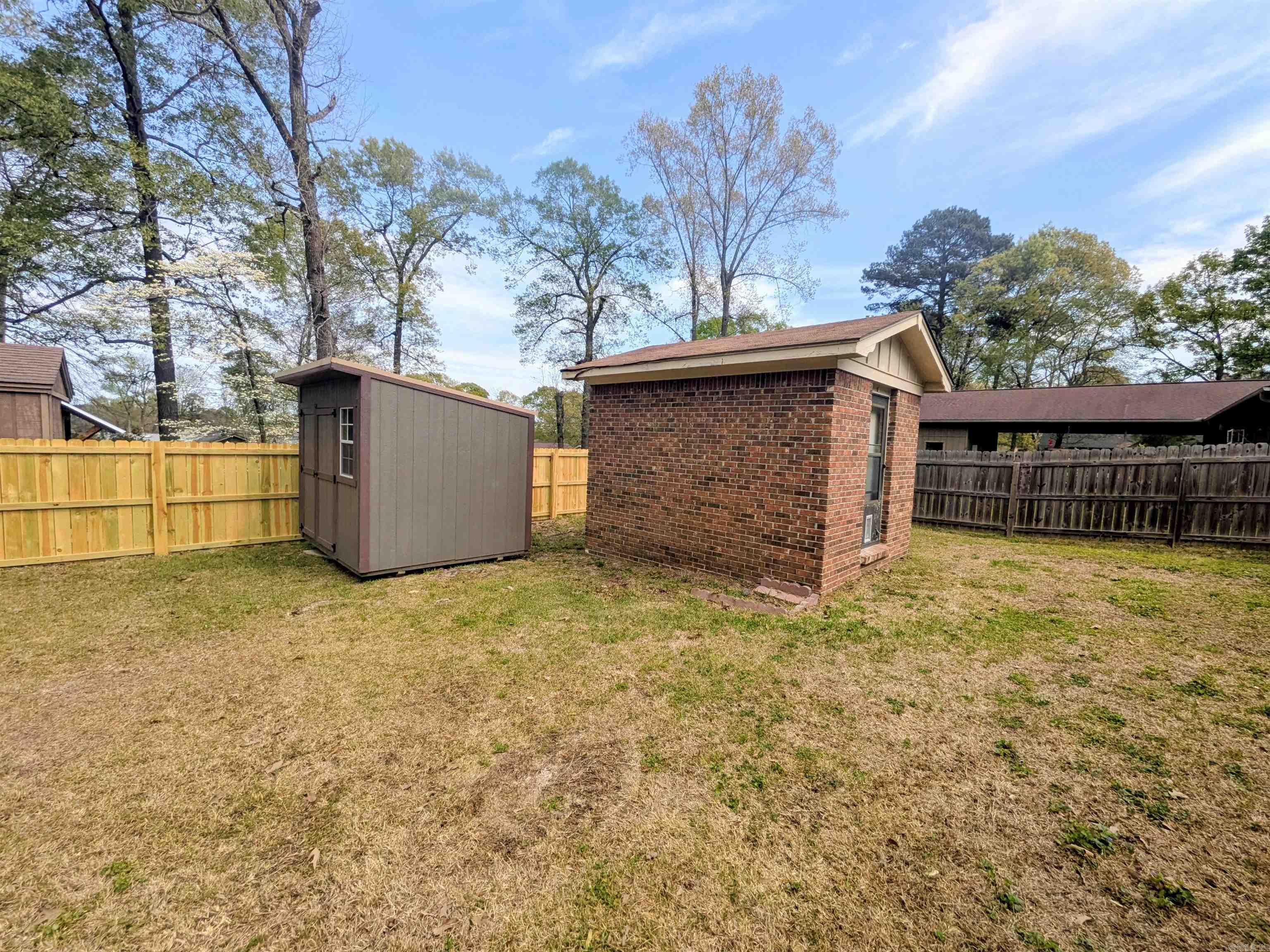 1098 Quapaw  Camden, AR