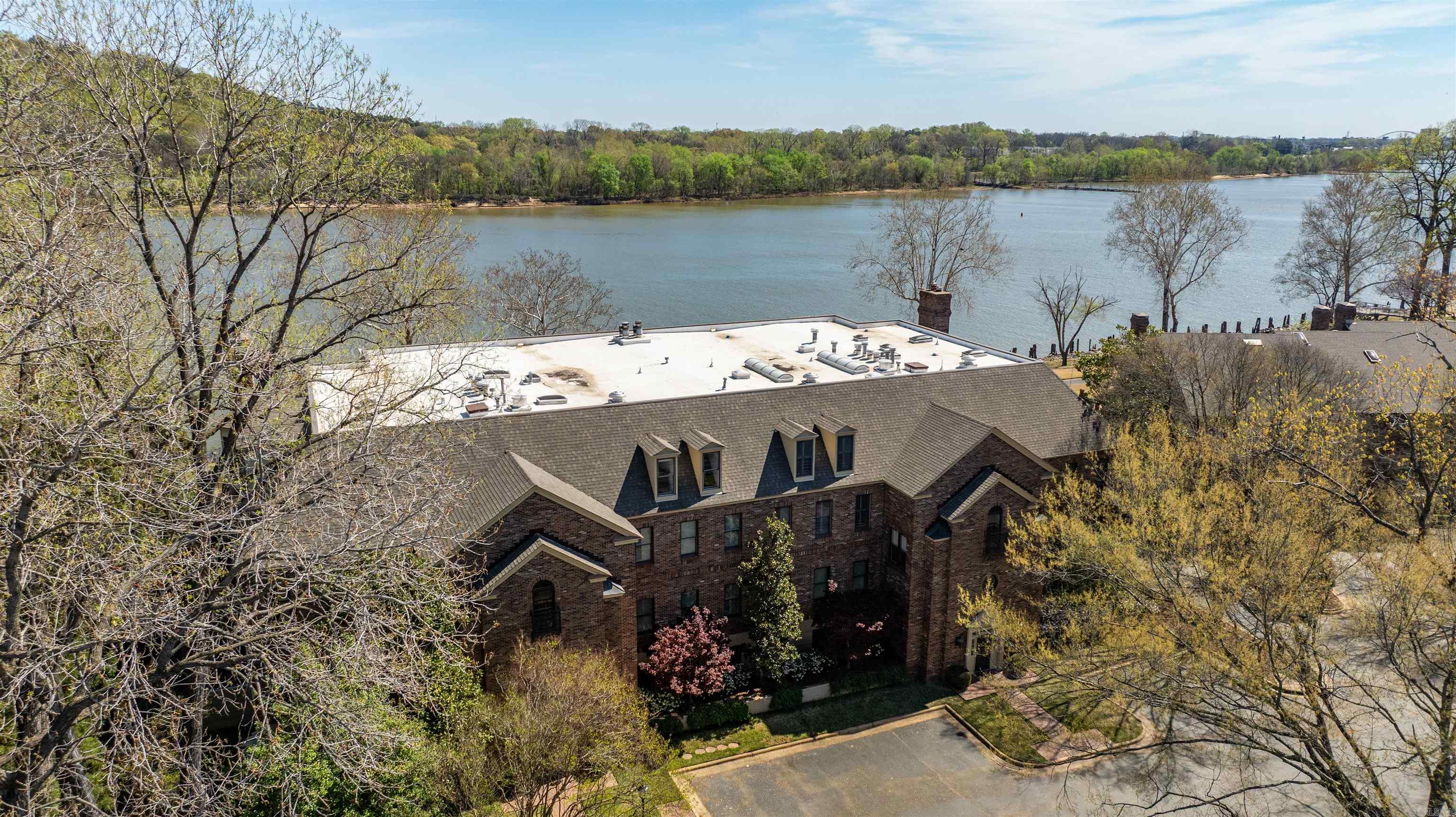 33 Riverpoint Road  Little Rock, AR