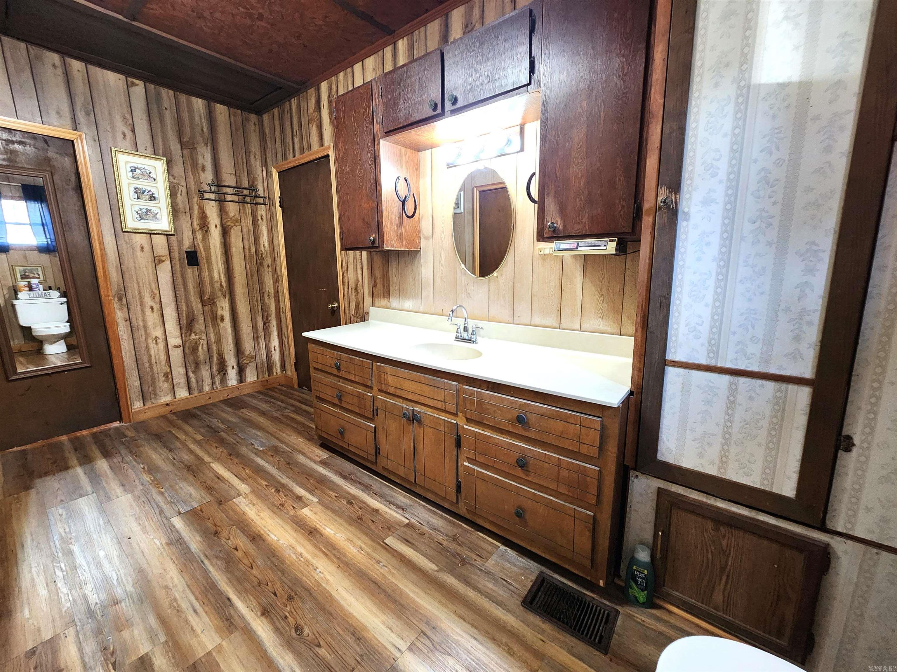 4483 AR 203  Hampton, AR