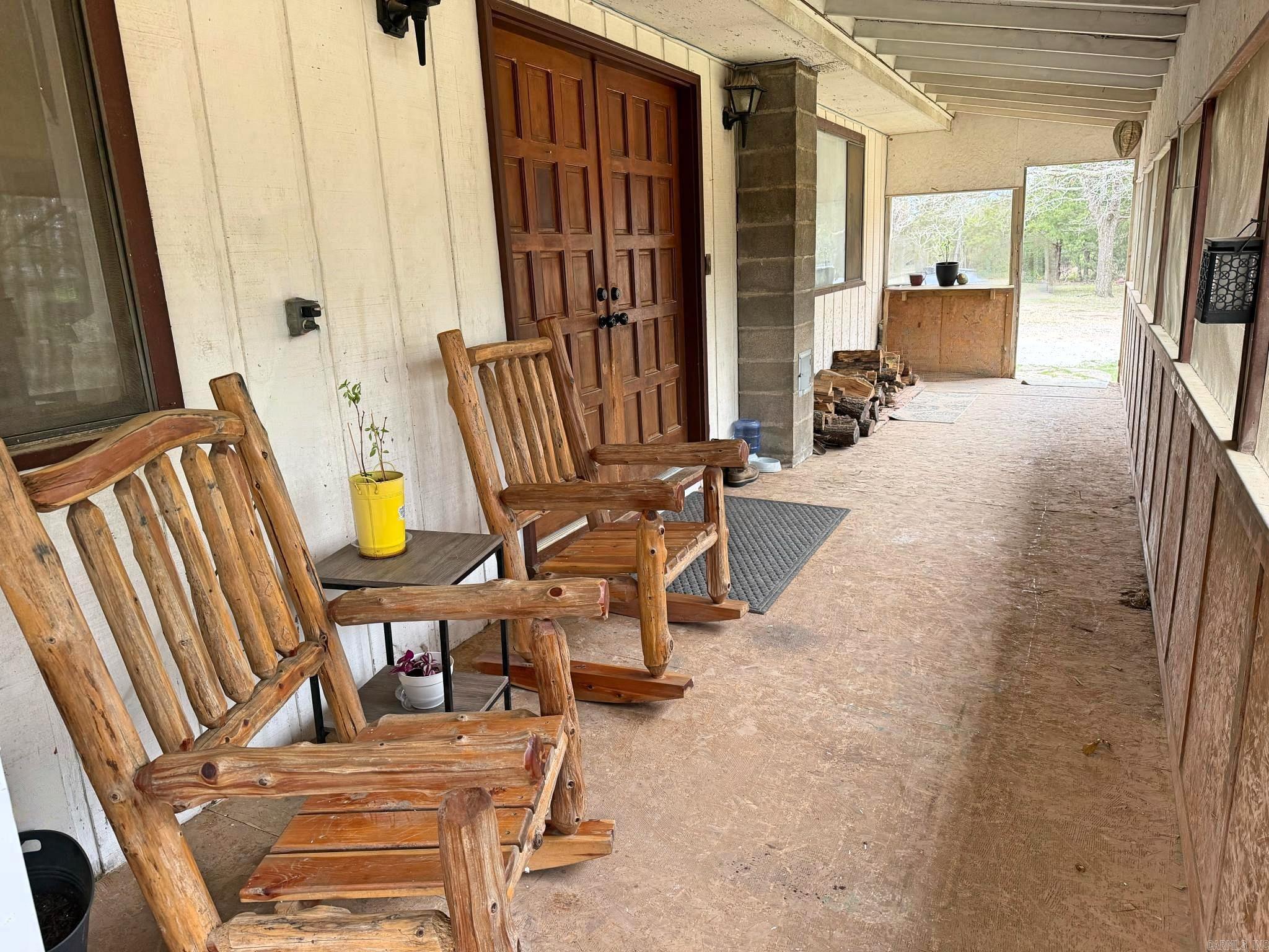 6233 Sunny Fox Rd  Mountain View, AR