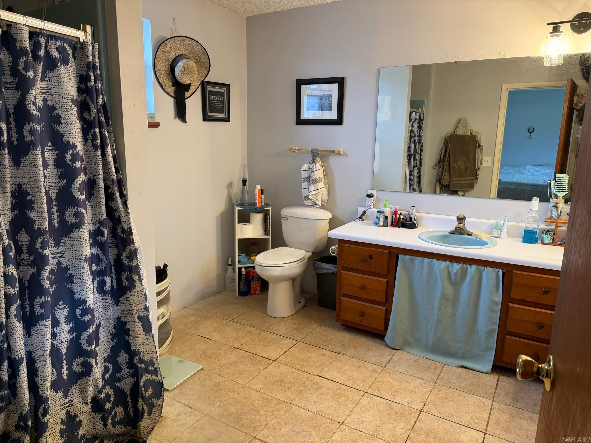 6233 Sunny Fox Rd  Mountain View, AR