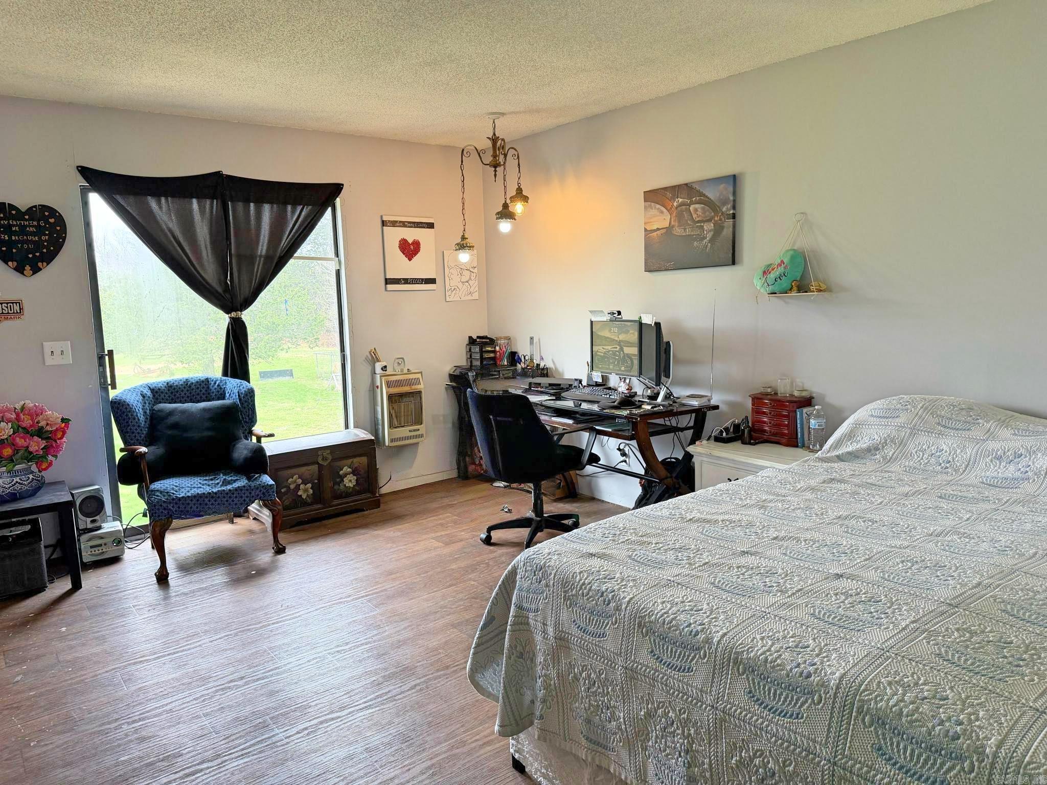 6233 Sunny Fox Rd Mountain View, AR 72560