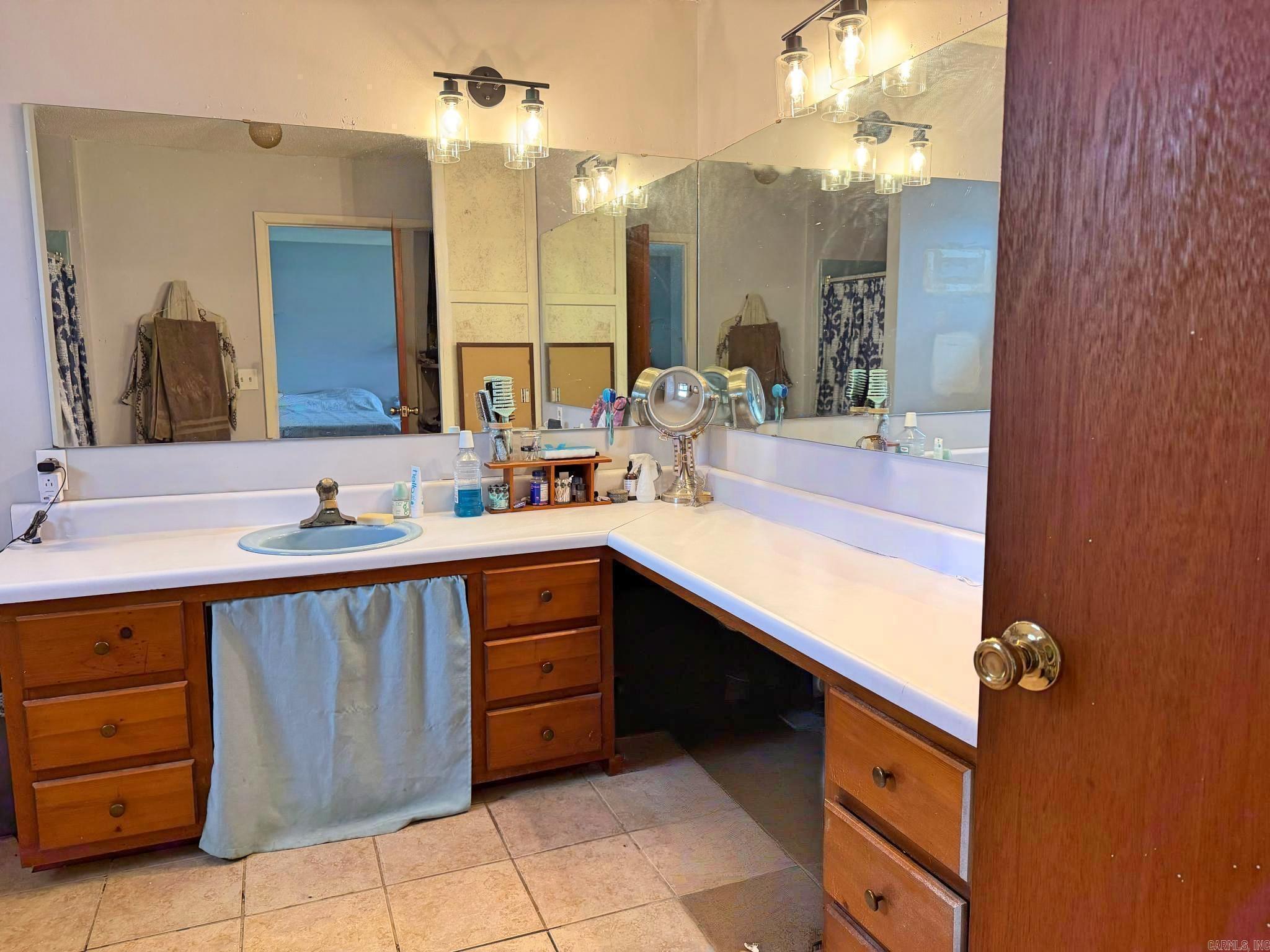 6233 Sunny Fox Rd Mountain View, AR 72560