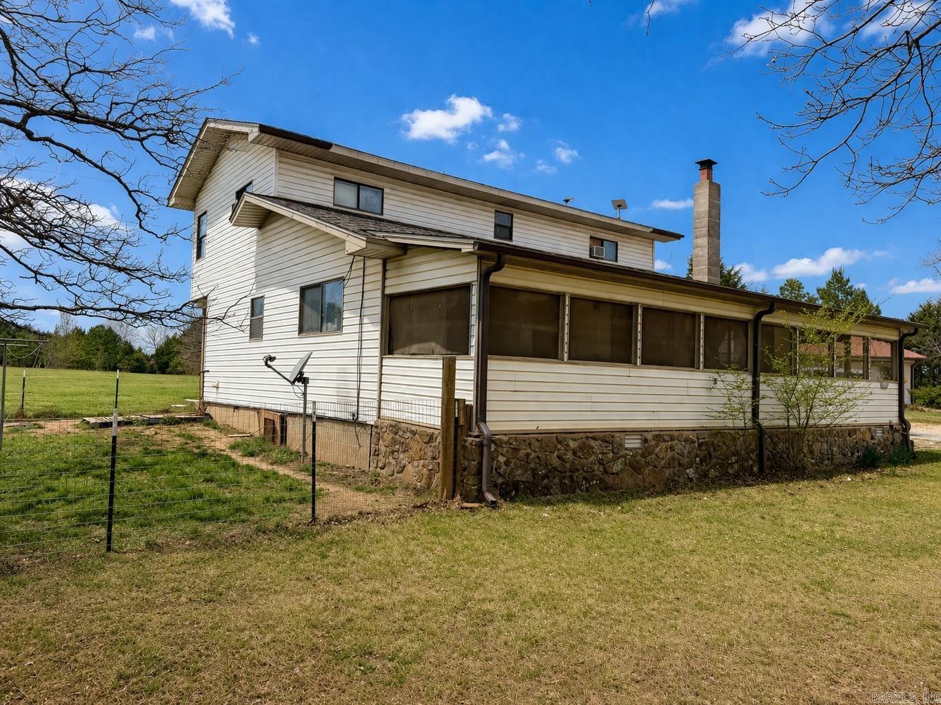 6233 Sunny Fox Rd  Mountain View, AR