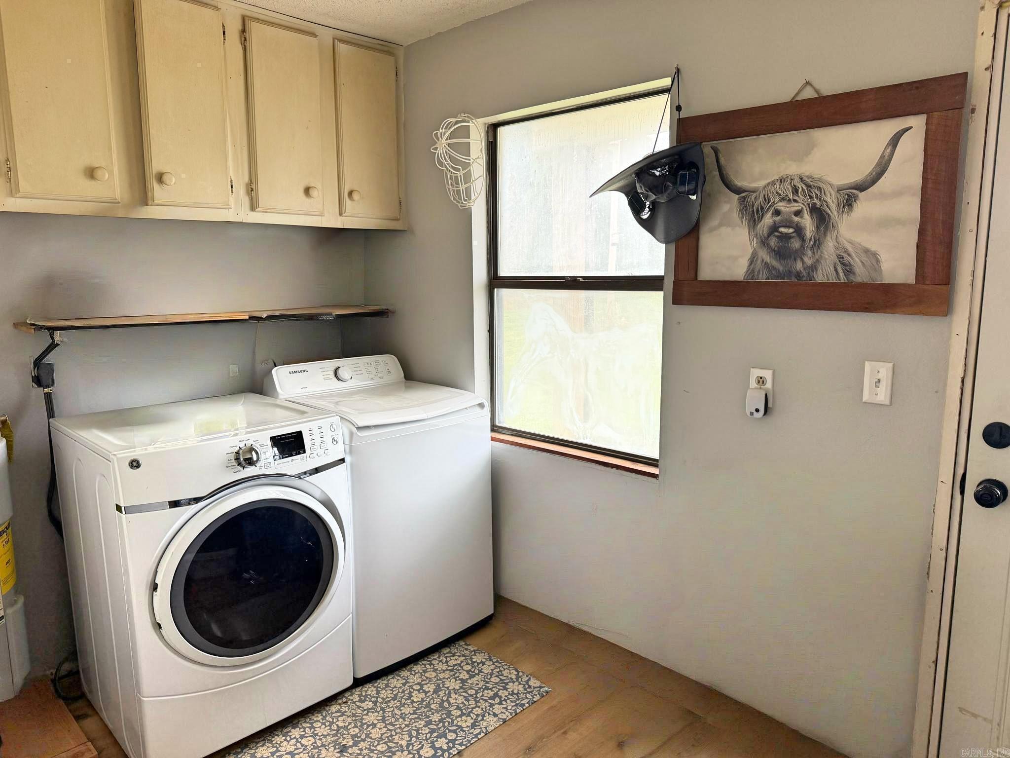 6233 Sunny Fox Rd  Mountain View, AR