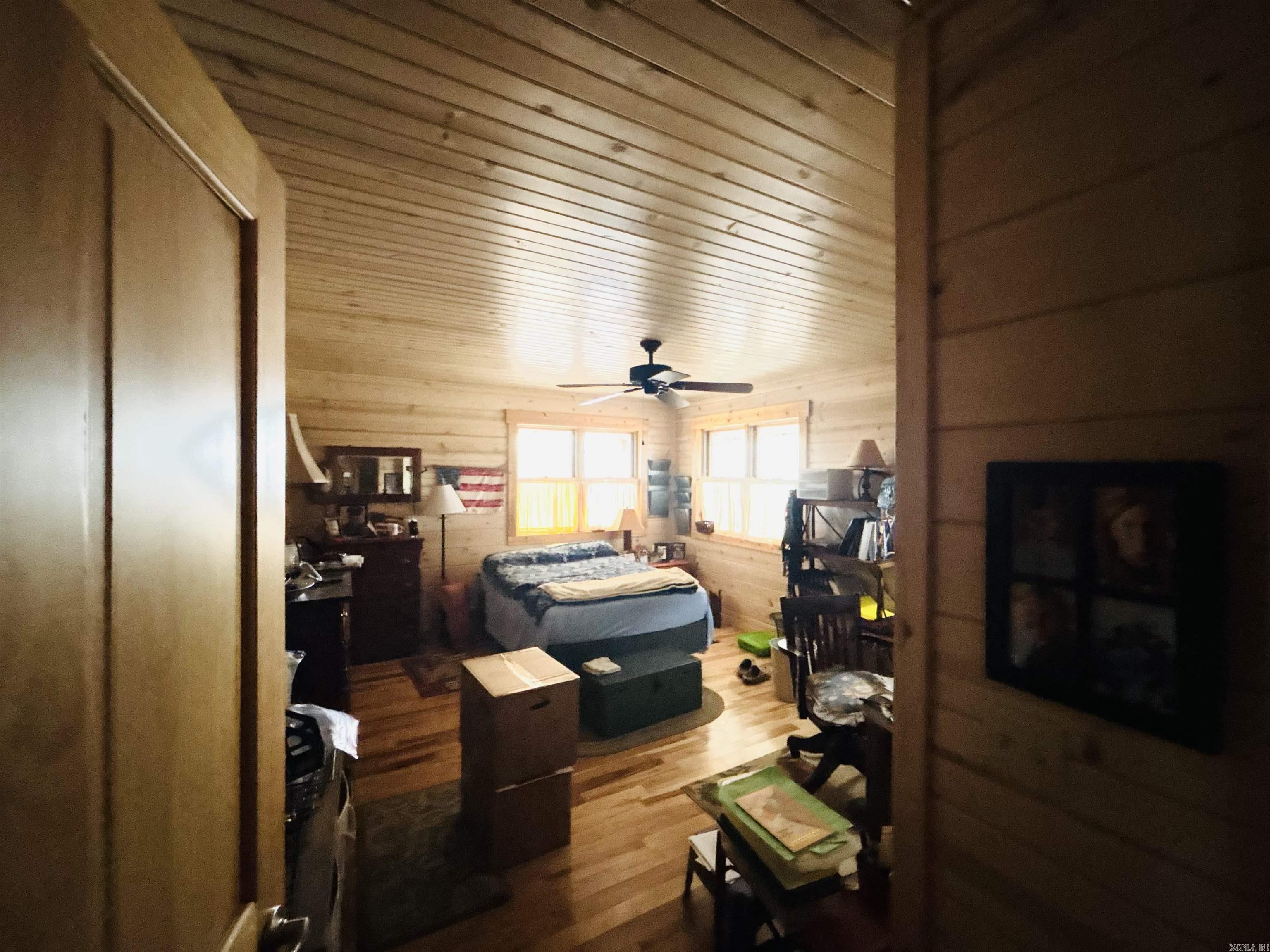 1915 Ridge  Mountain View, AR