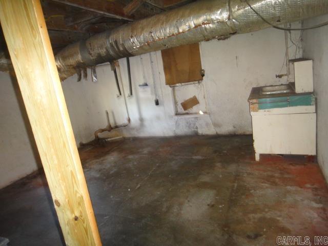 826 Dill  Newport, AR