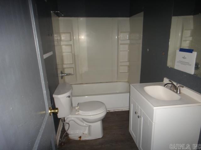 826 Dill  Newport, AR