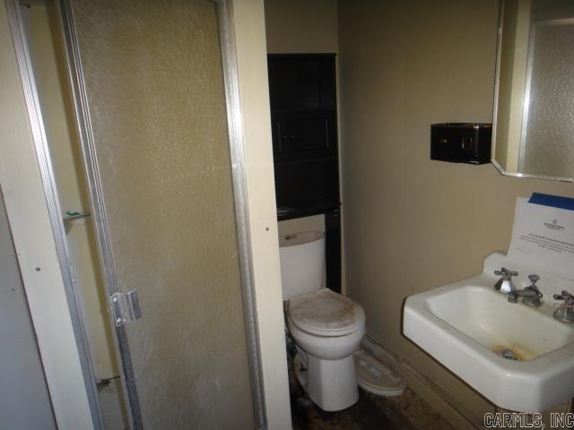 826 Dill  Newport, AR