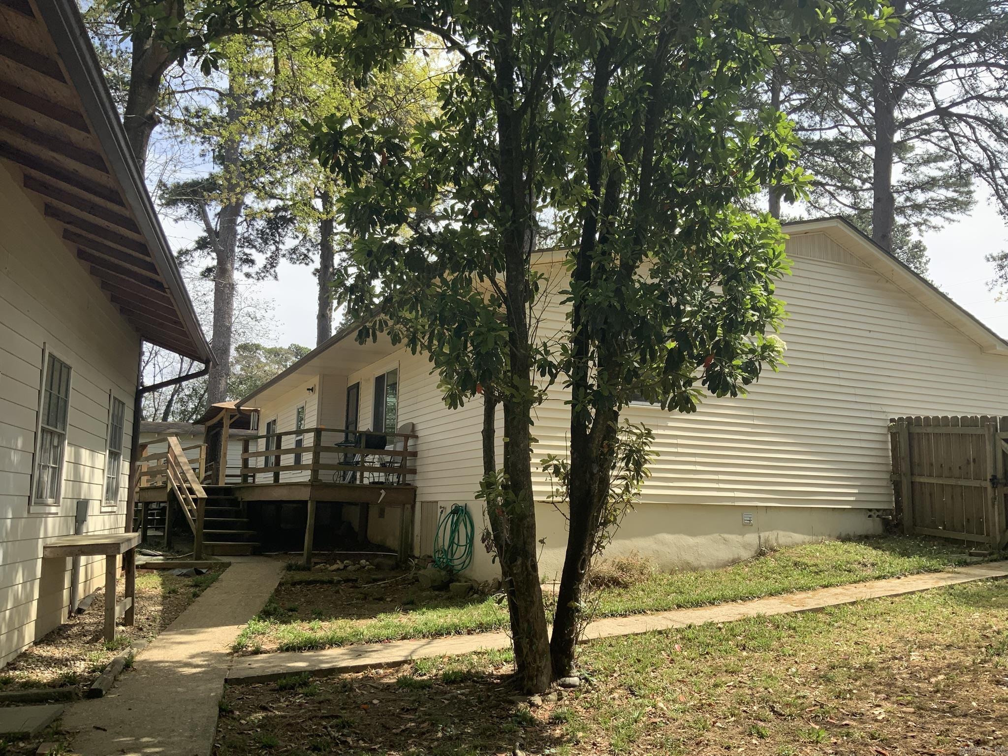 1120 Lakeshore Drive  Hot Springs, AR