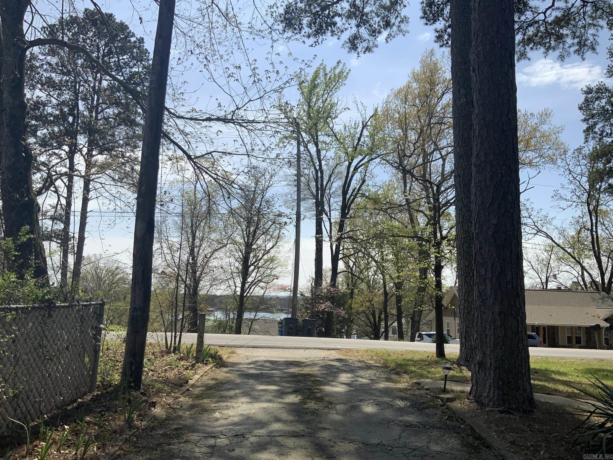 1120 Lakeshore Drive  Hot Springs, AR