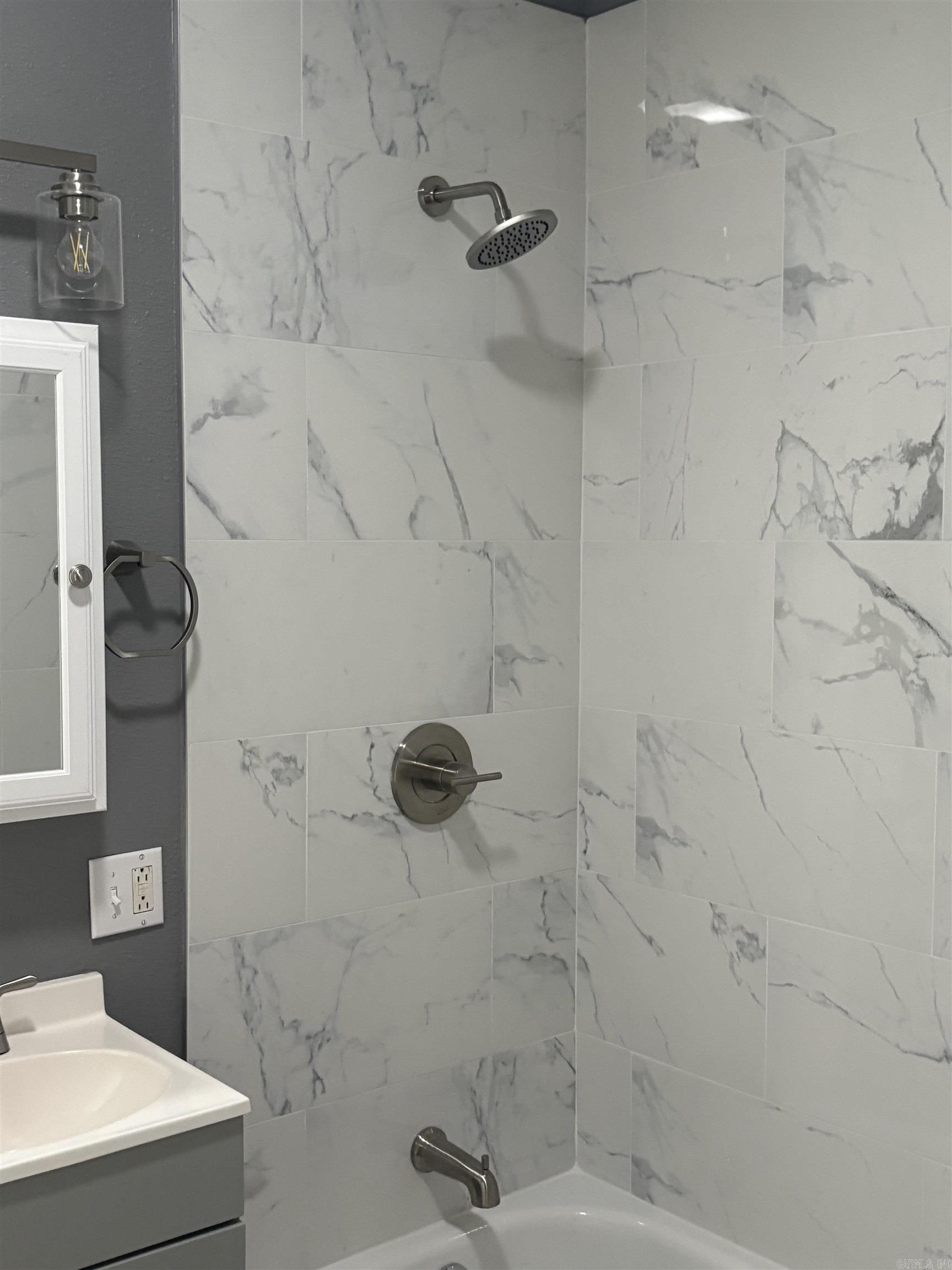 2208 S Valmar  Little Rock, AR