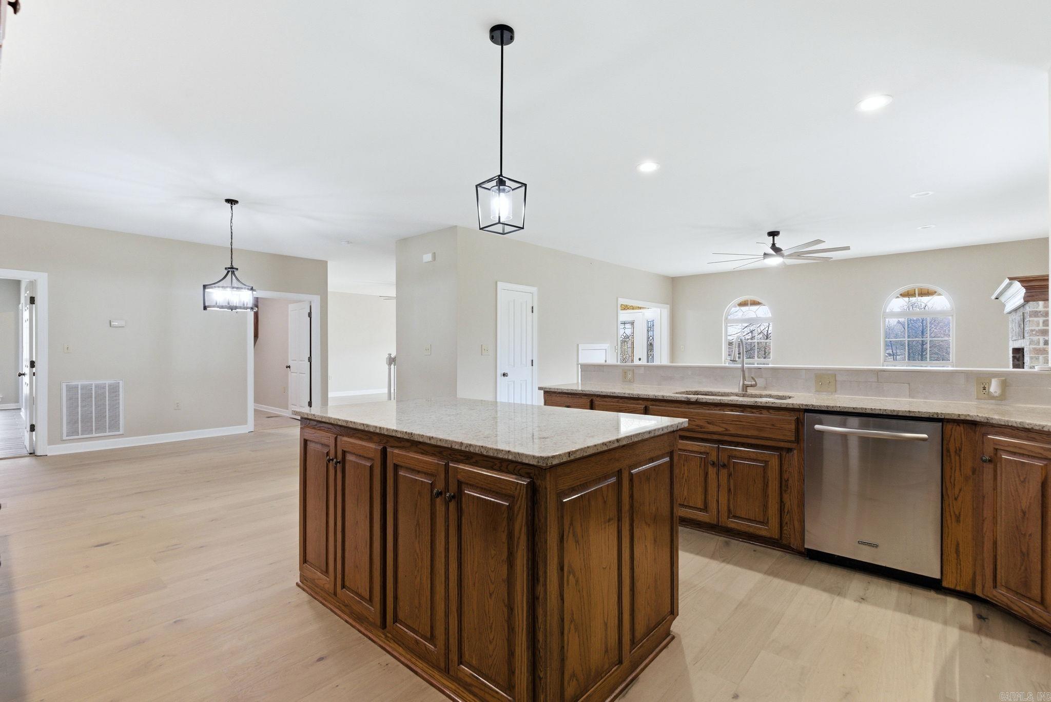 1219 WAR EAGLE  Alexander, AR