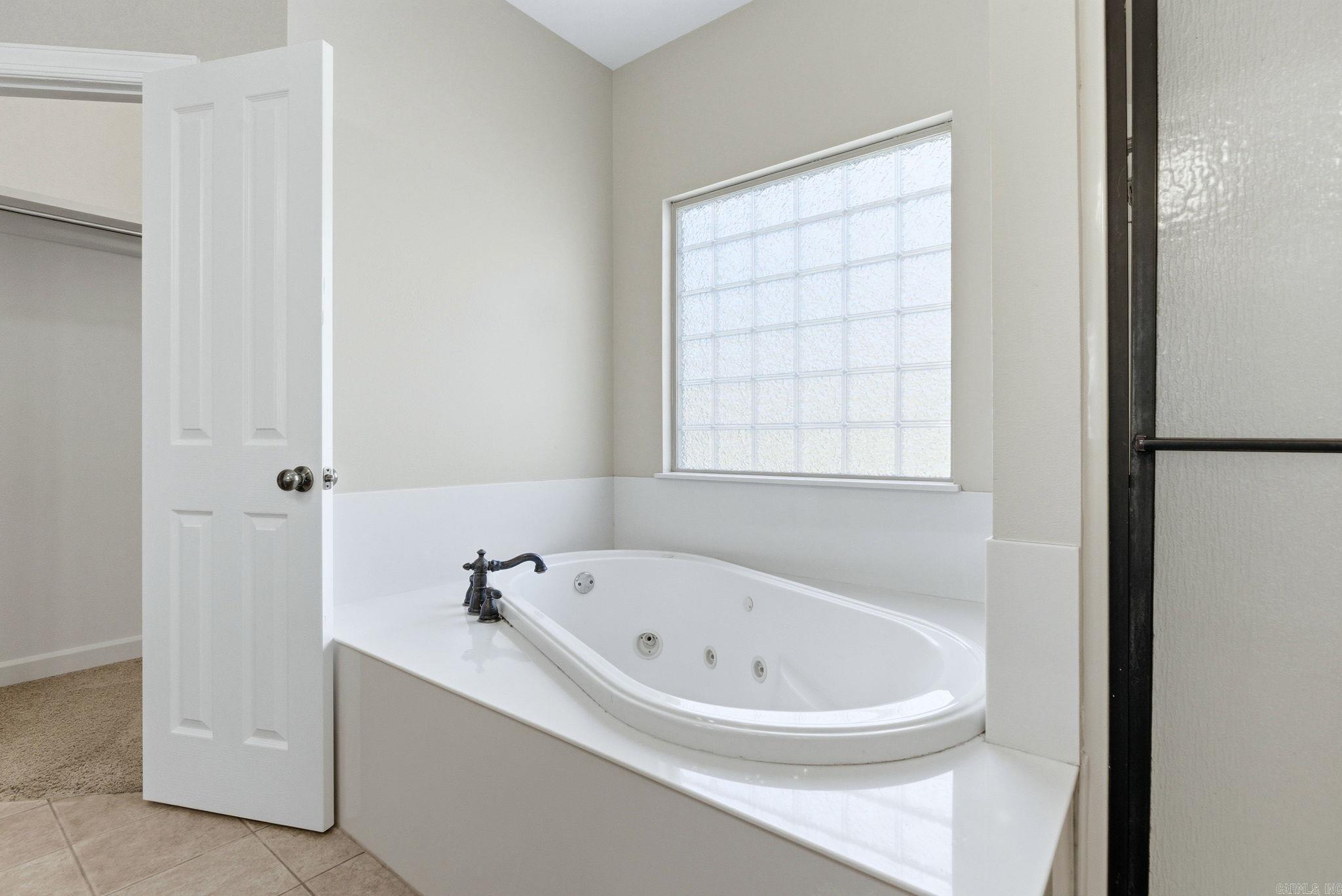 1219 WAR EAGLE  Alexander, AR