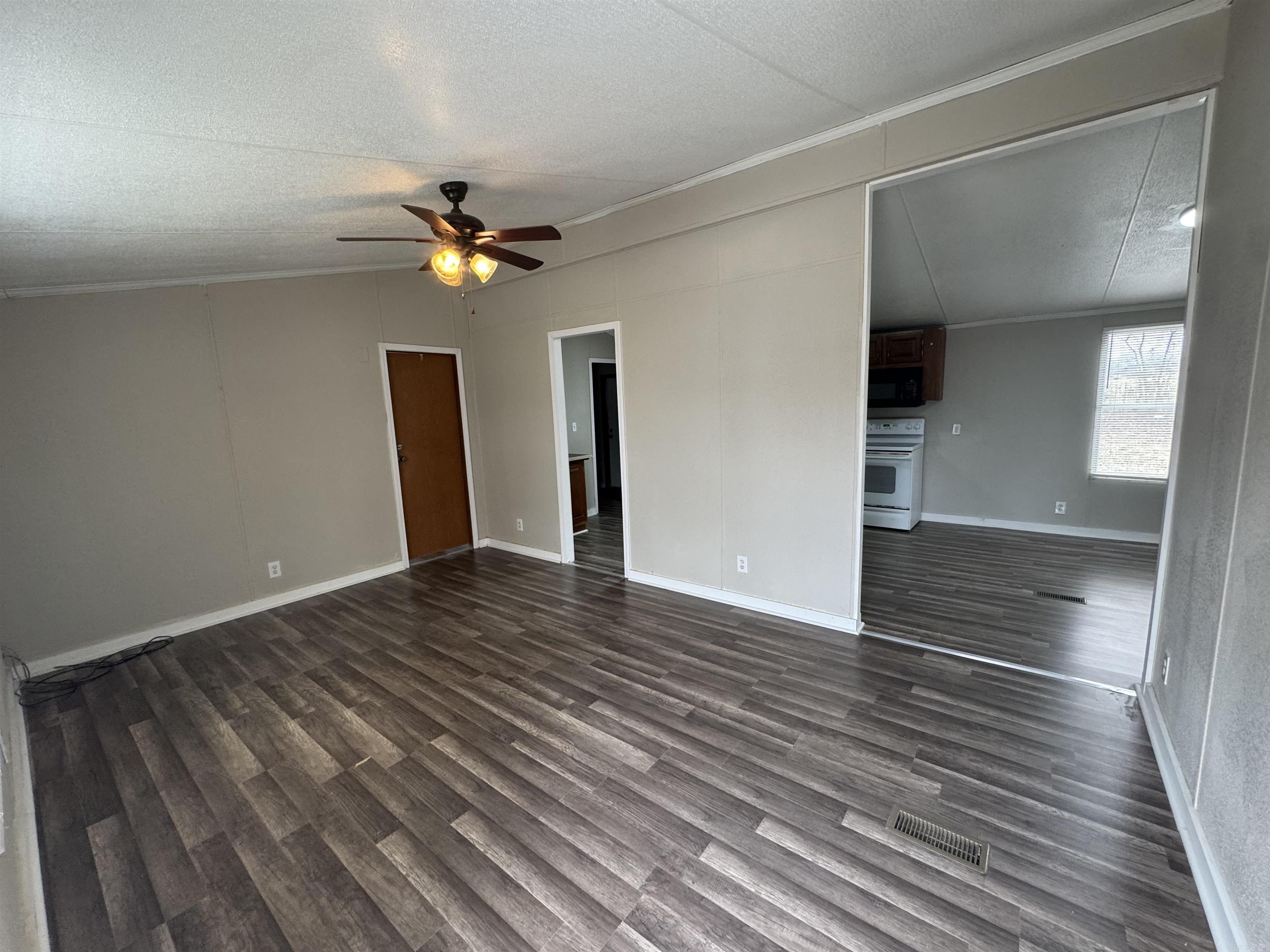 64 Black Oak  Ward, AR