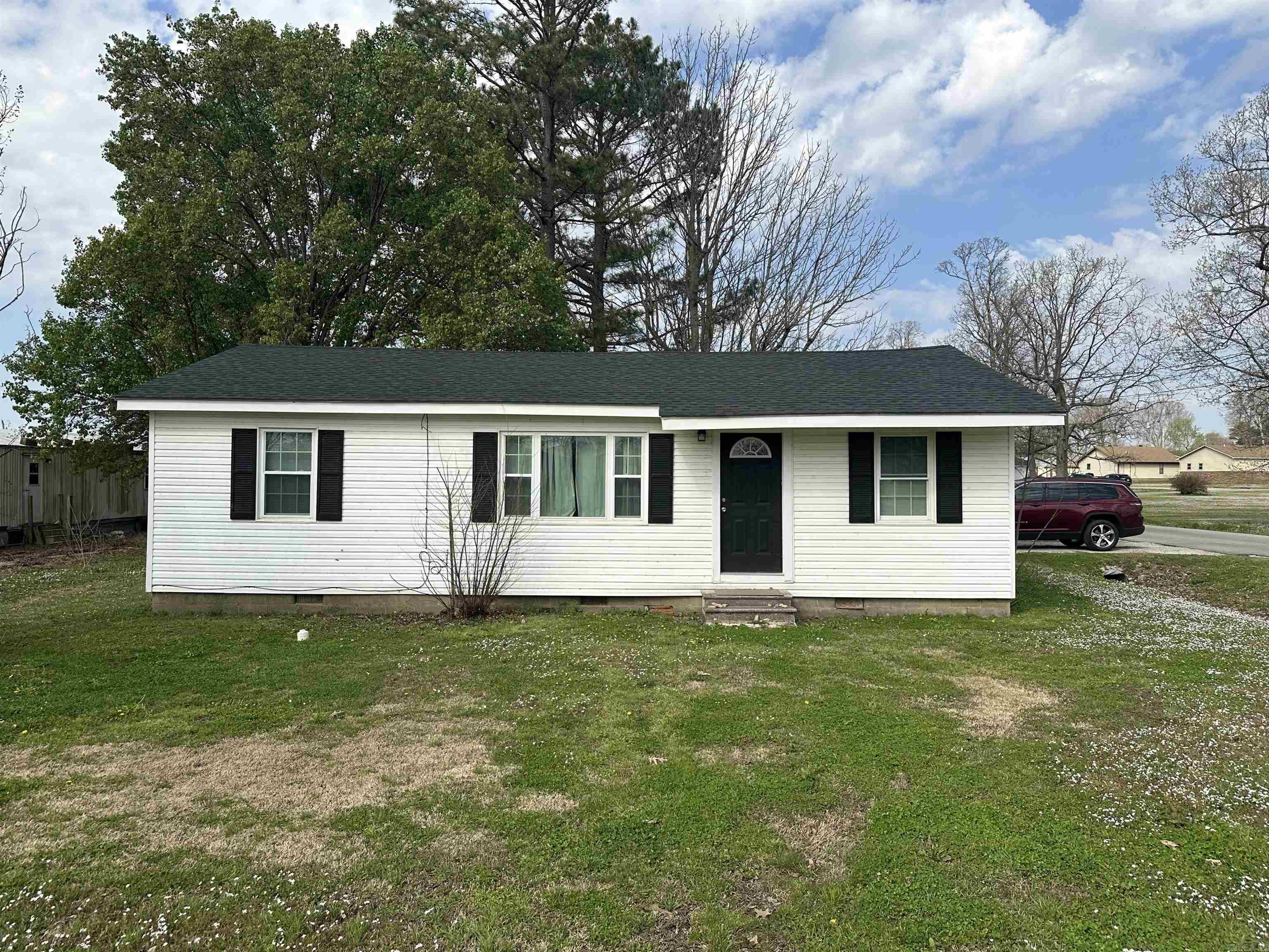 209 N 5th Streeet  Marmaduke, AR