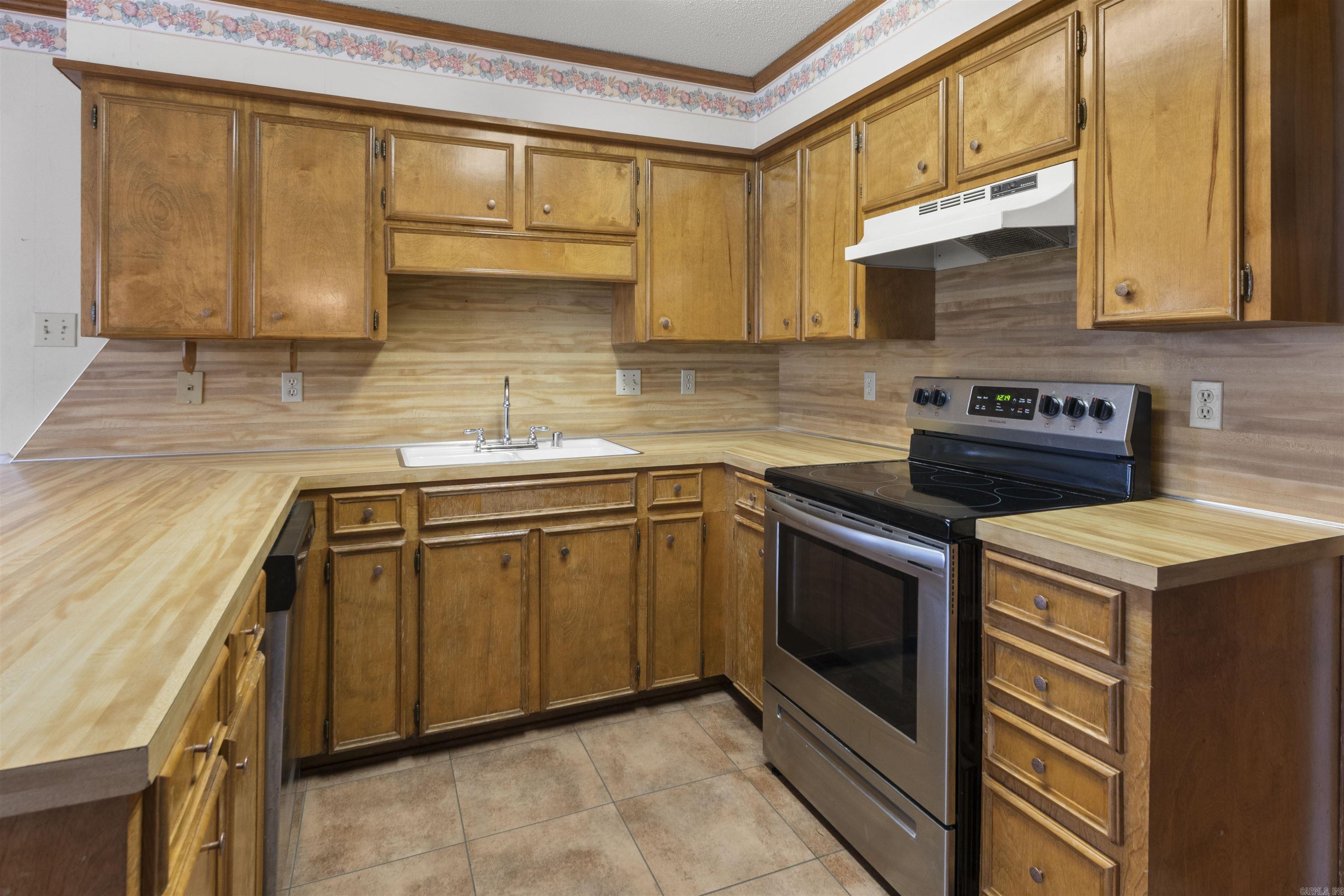 2409 Ozark  North Little Rock, AR