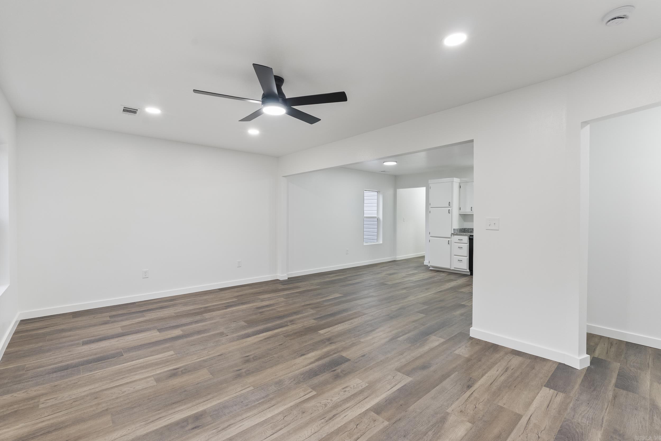 721 McLain  Newport, AR