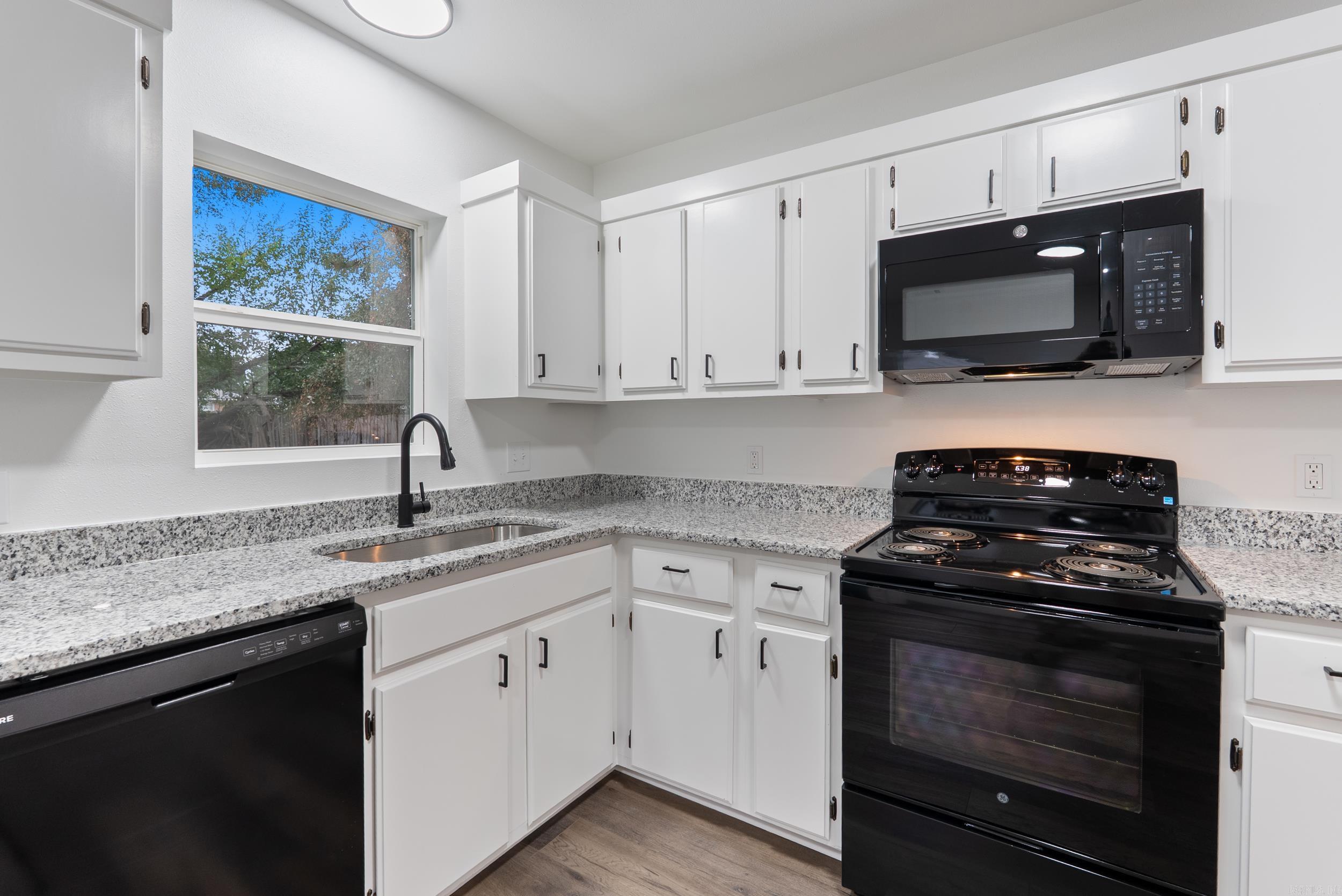 721 McLain  Newport, AR