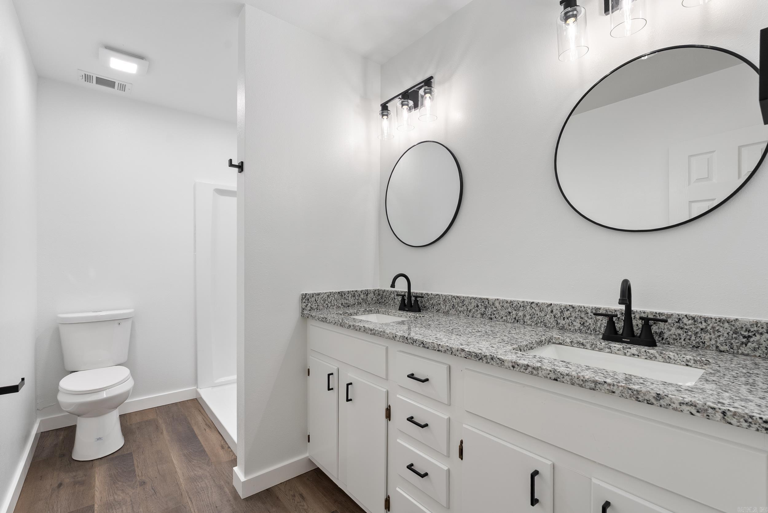 721 McLain  Newport, AR