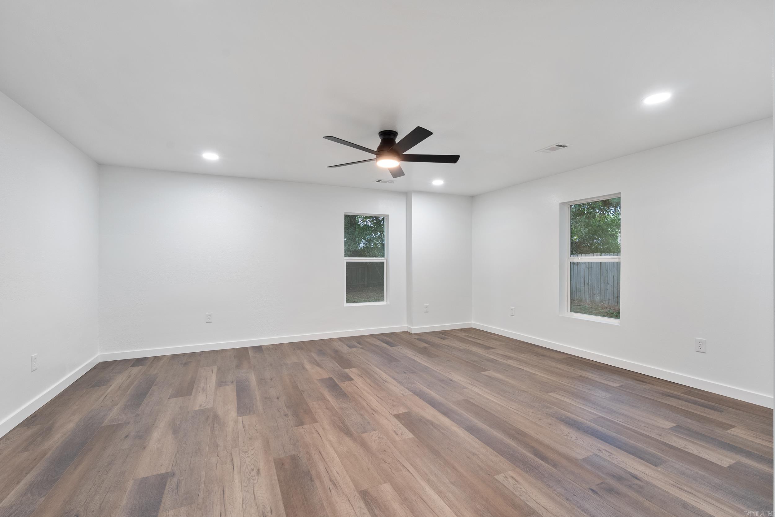 721 McLain  Newport, AR