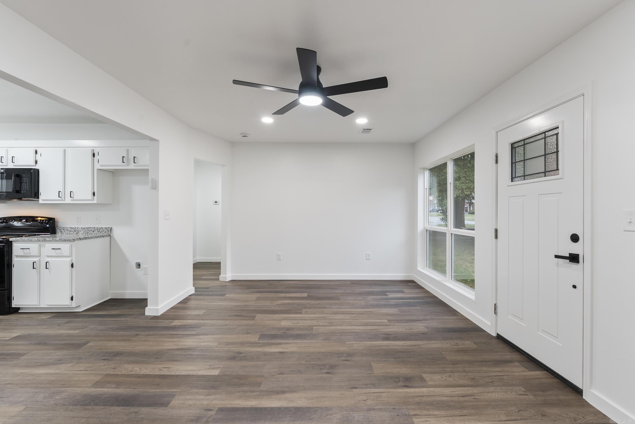 721 McLain  Newport, AR