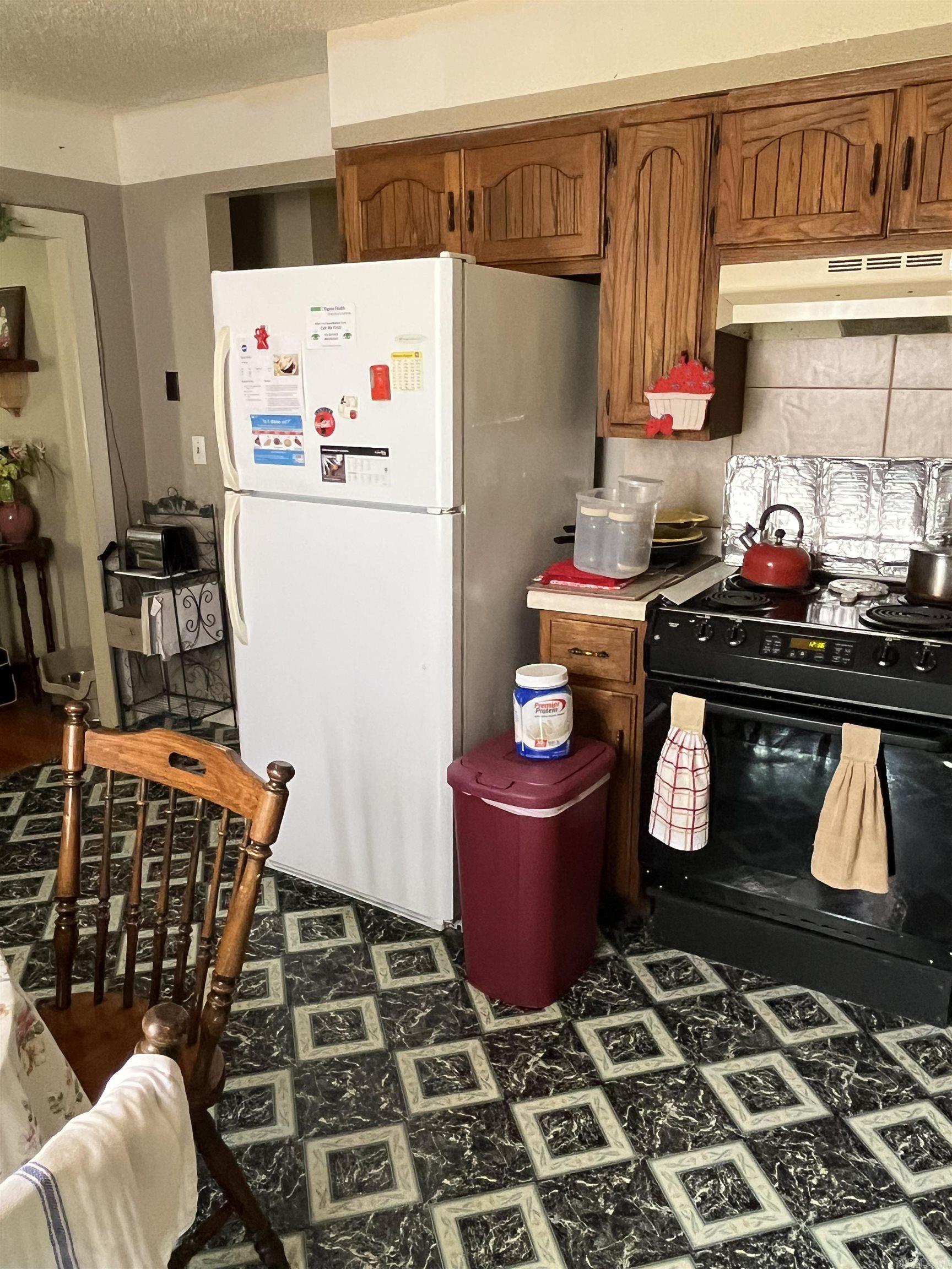 411 N 3rd  Heber Springs, AR