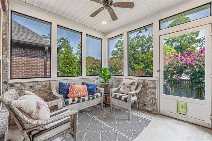 19 Bishop  Little Rock, AR