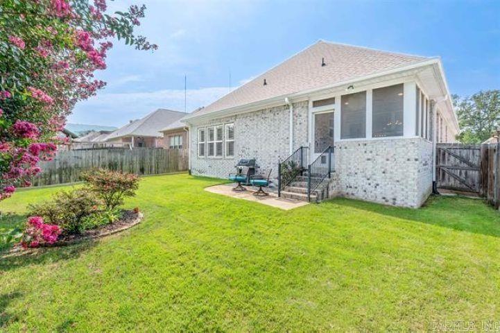 19 Bishop  Little Rock, AR