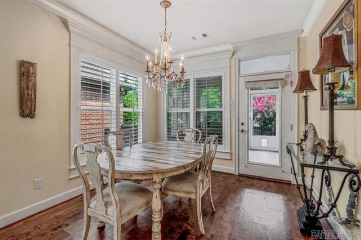 19 Bishop  Little Rock, AR