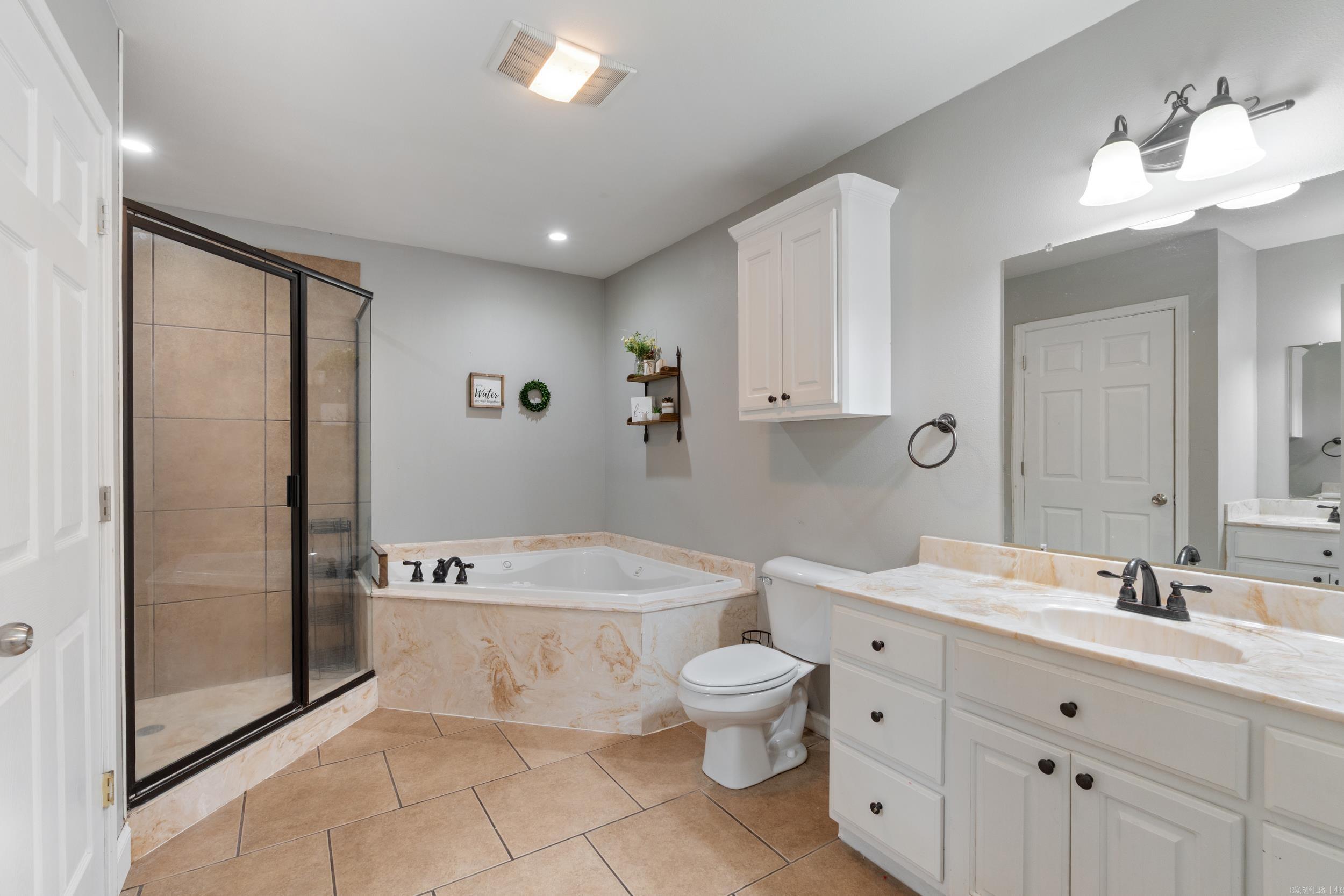 141 Fuscata  Lonoke, AR