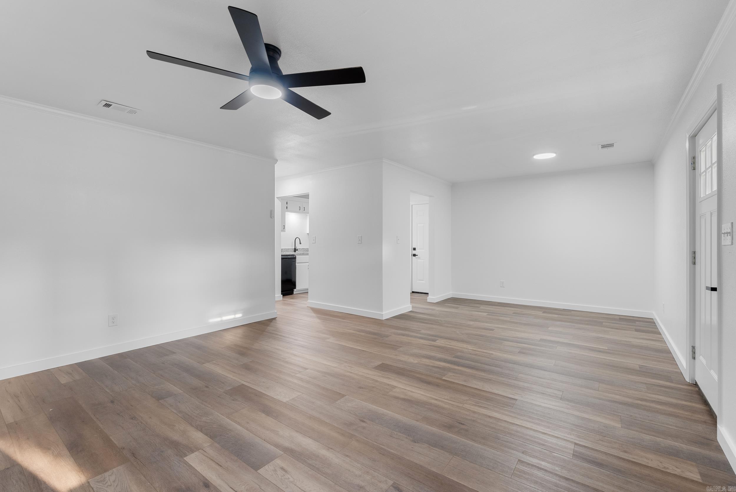 2412 Linwood  Newport, AR