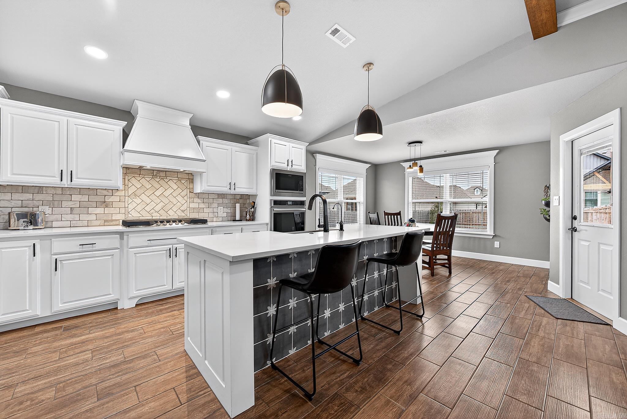 1908 Shelby  Pea Ridge, AR