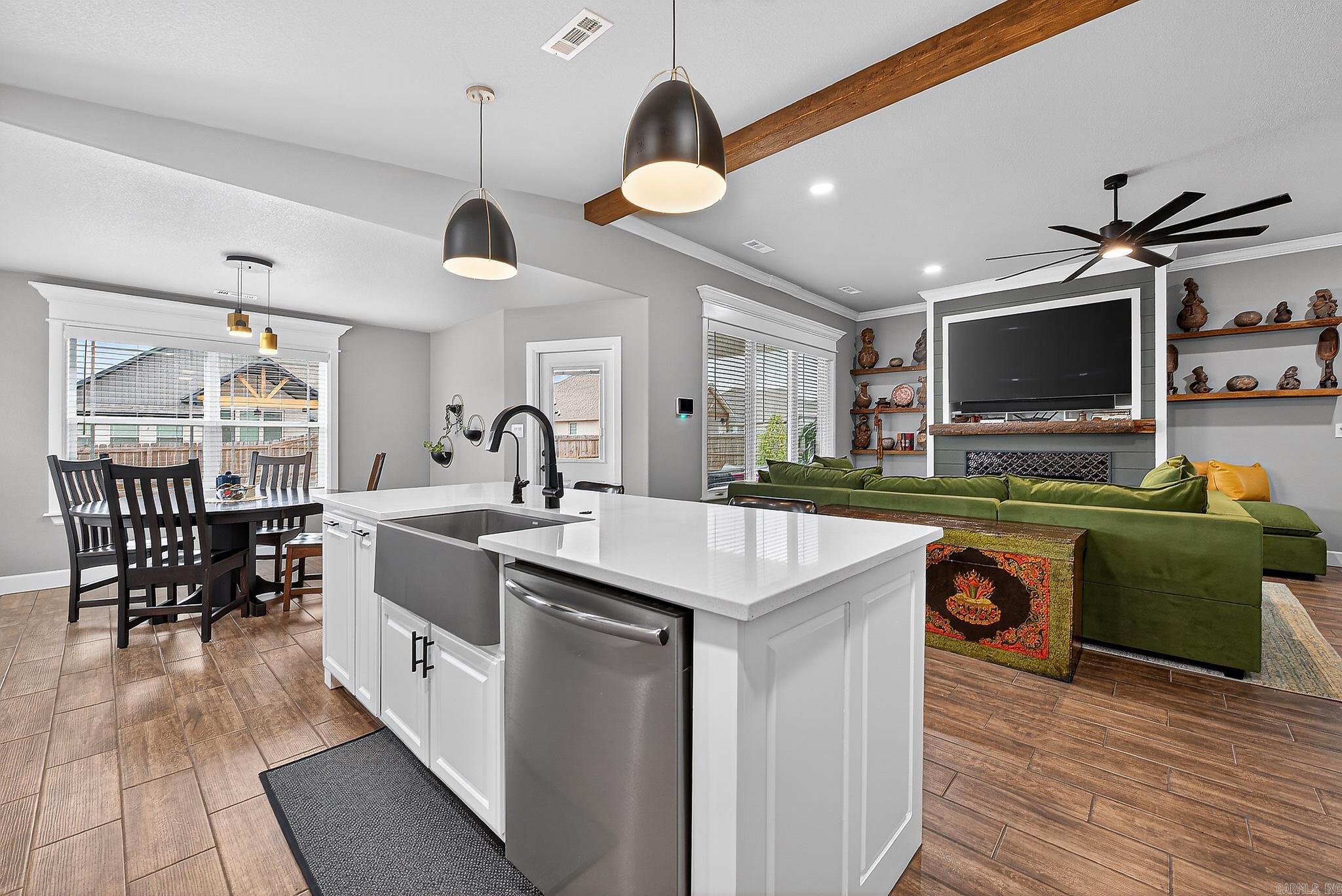 1908 Shelby  Pea Ridge, AR