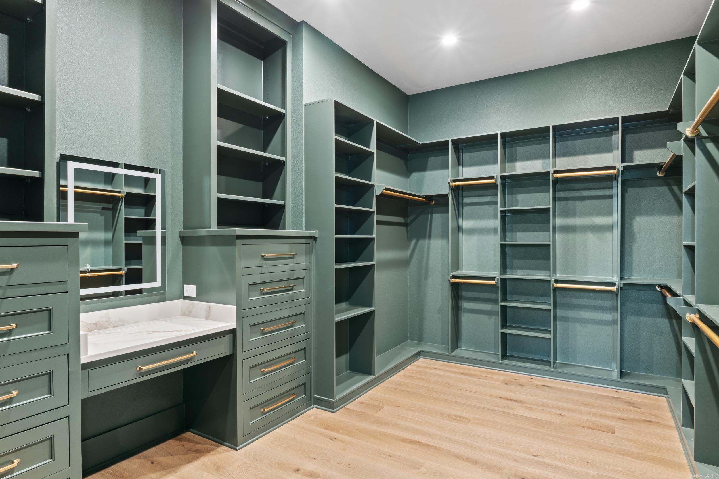 1600 Dolphin  Conway, AR