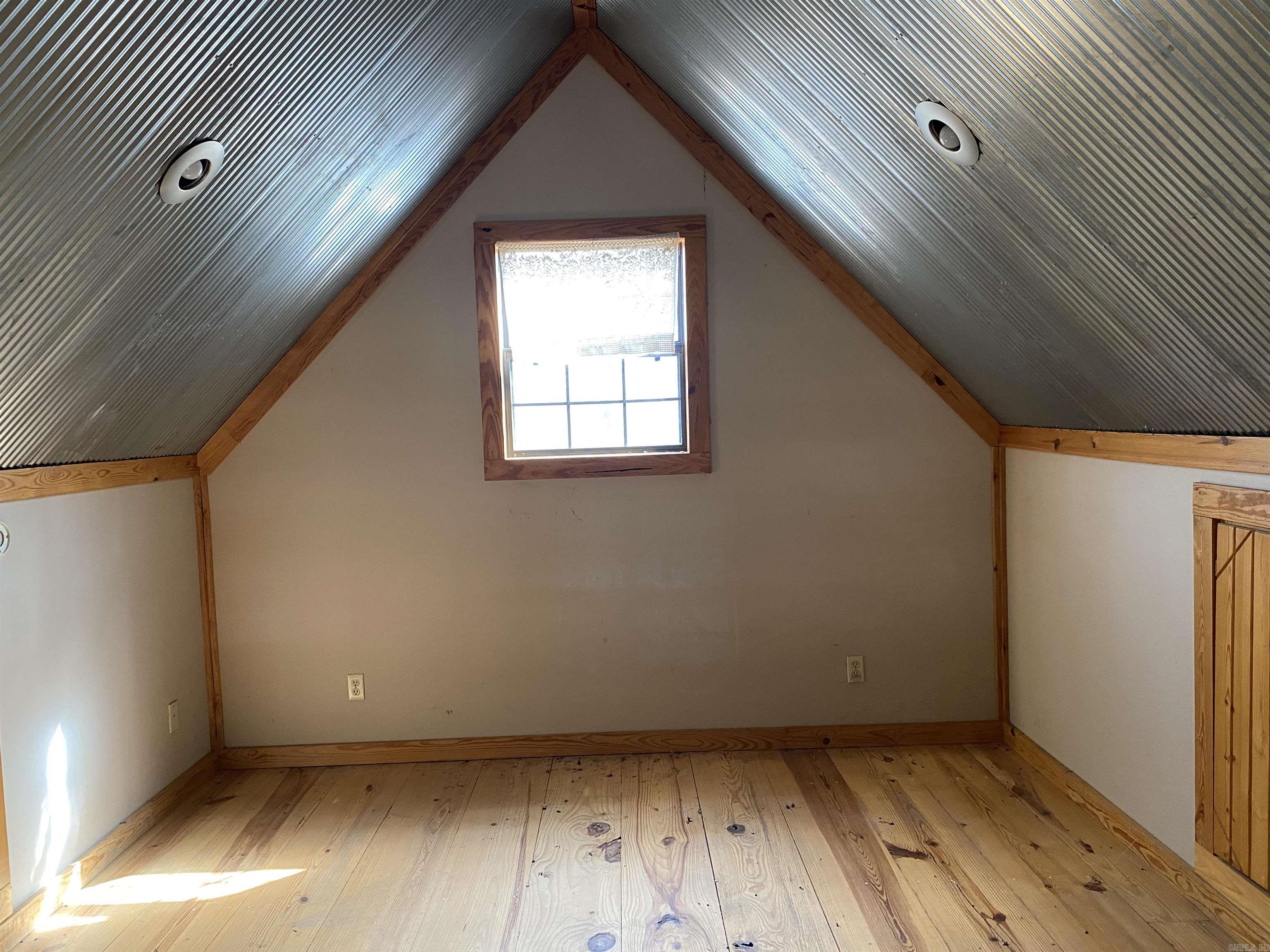 119 Venus  Oxley, AR