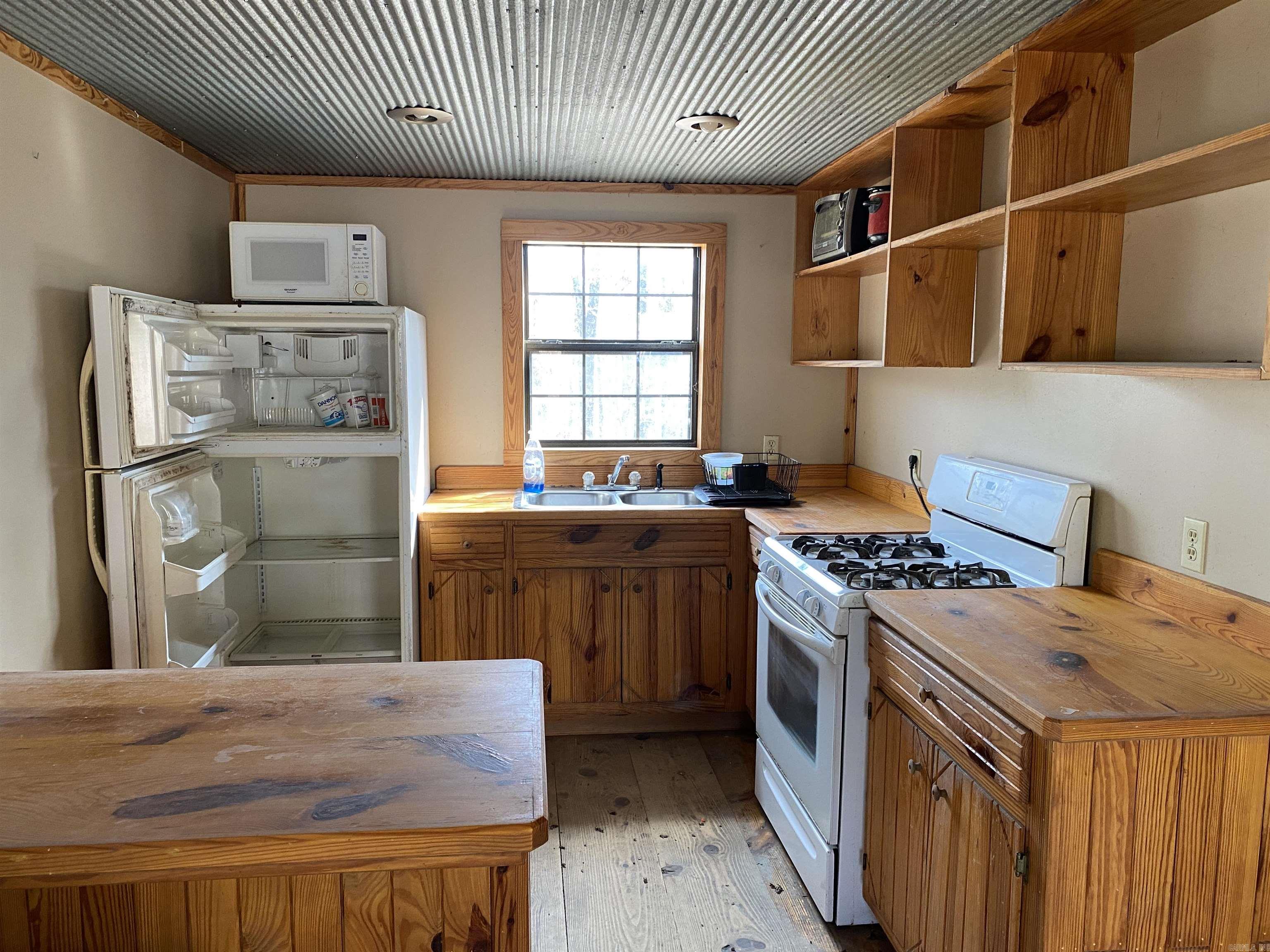 119 Venus  Oxley, AR