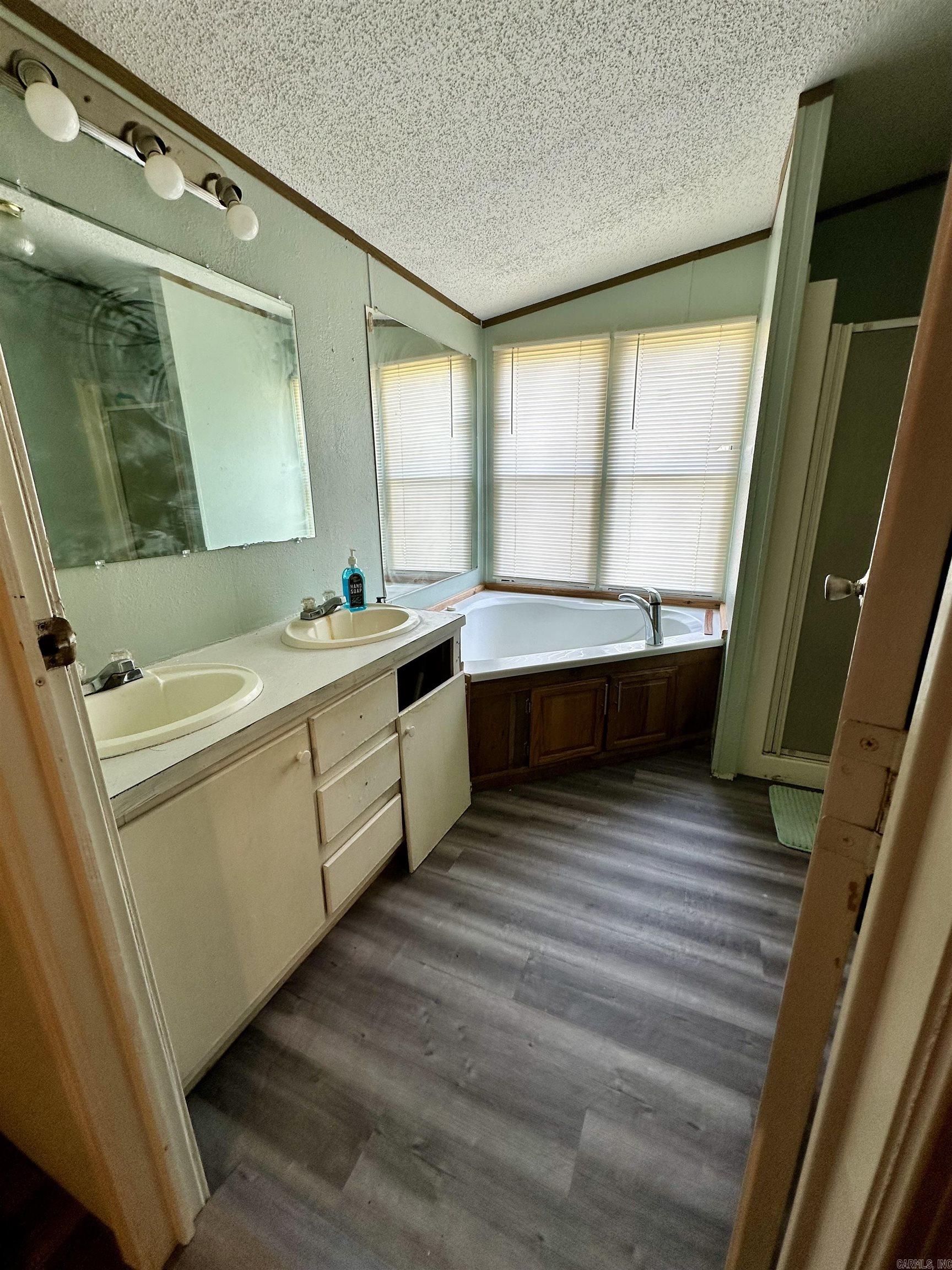 149 Hendricks Lane  Cove, AR