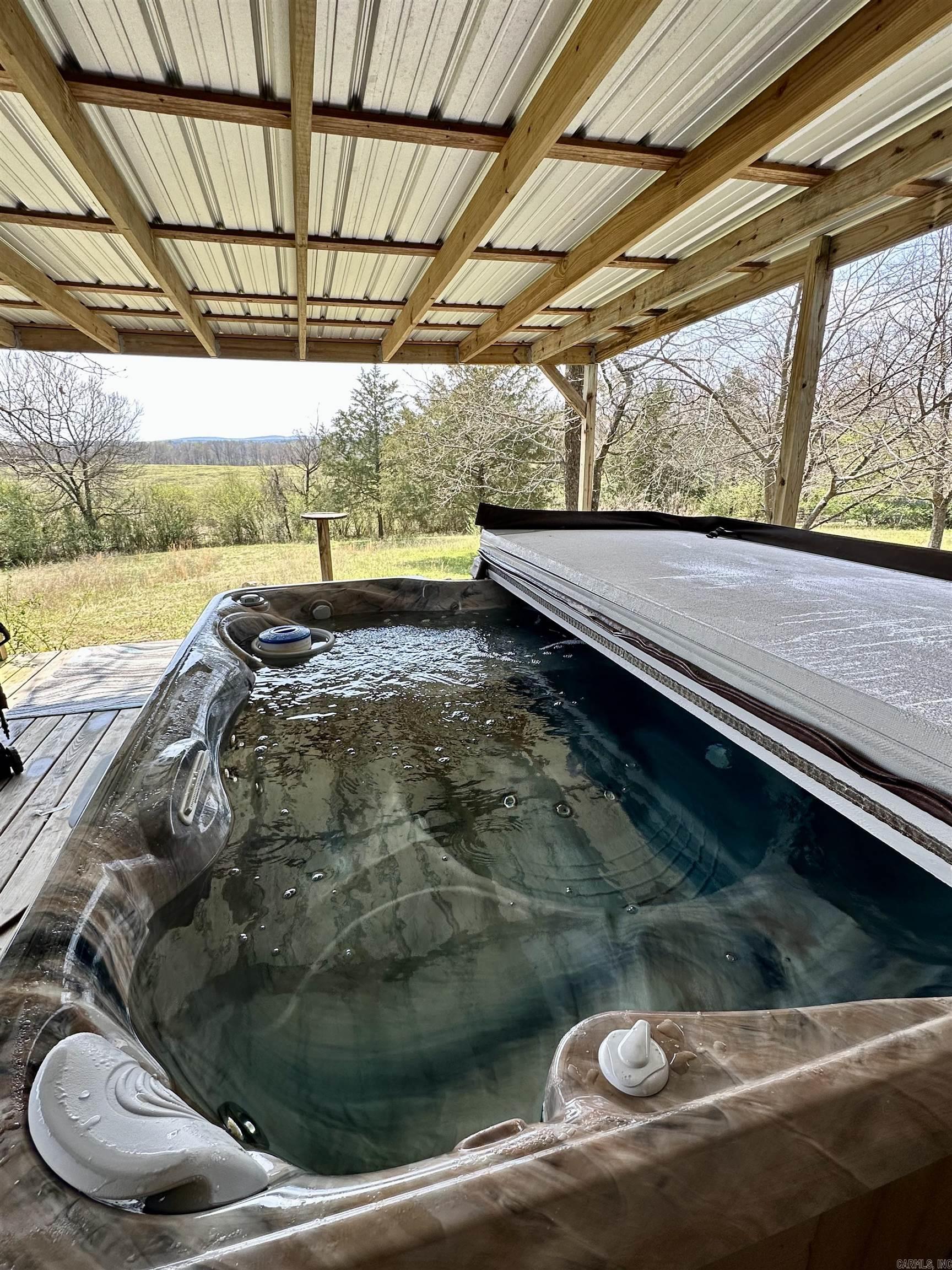 149 Hendricks Lane  Cove, AR