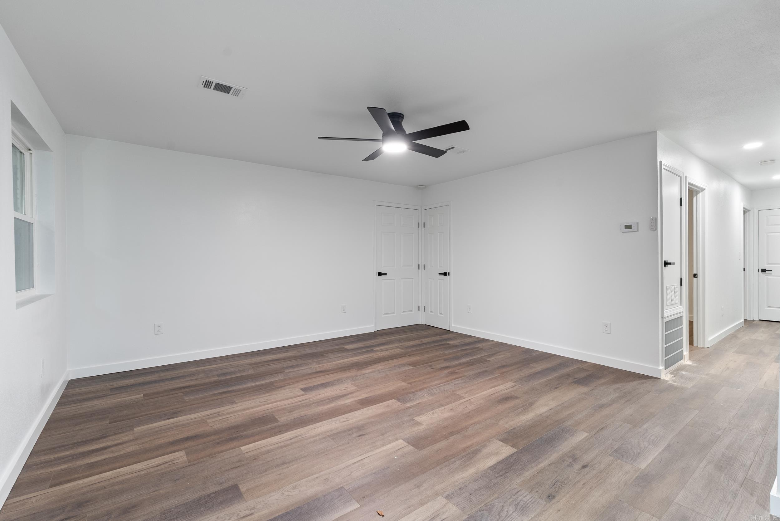 1016 Front  Newport, AR