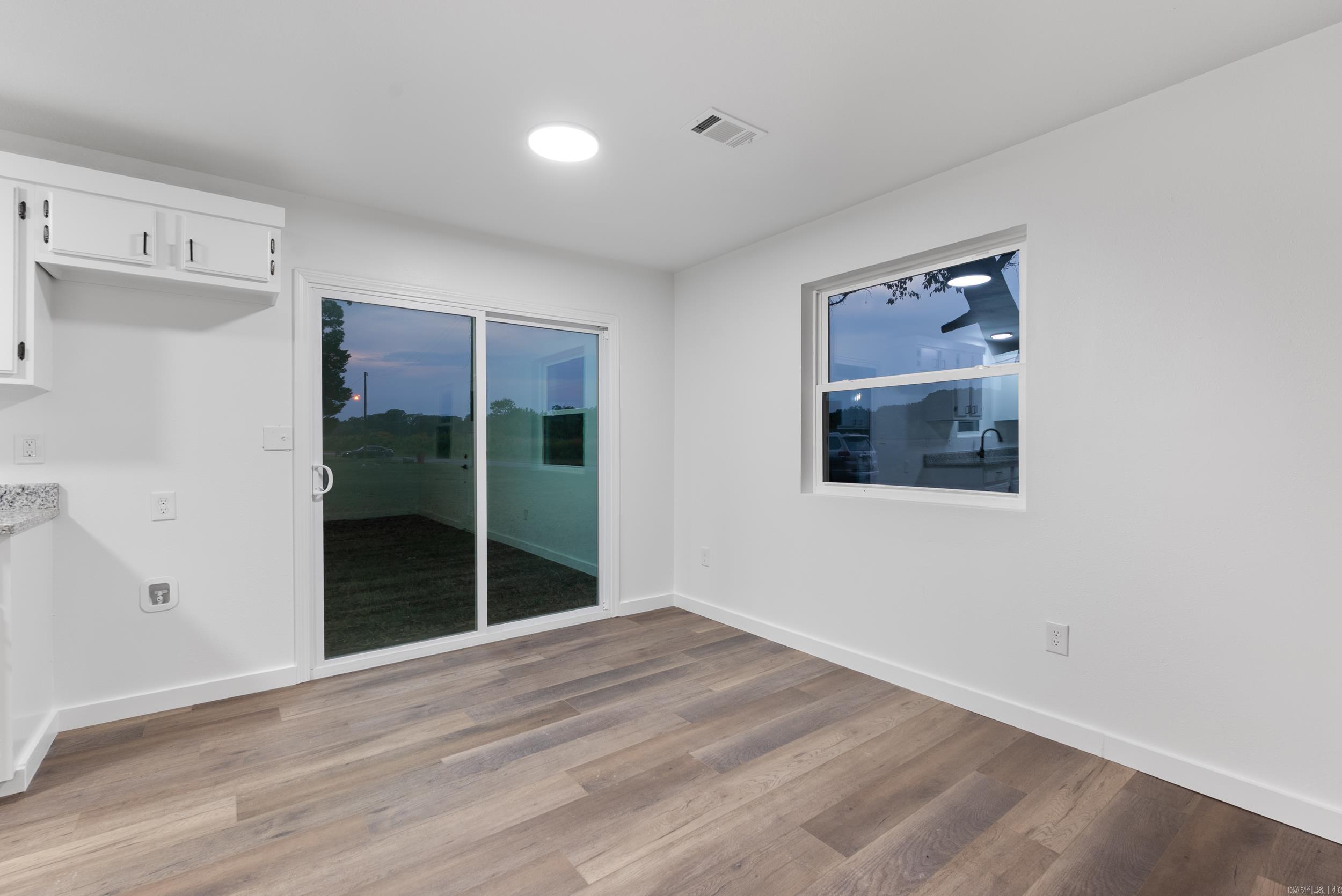 1016 Front  Newport, AR