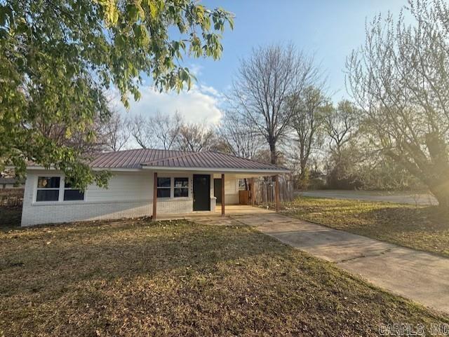 2719 Neill  Newport, AR