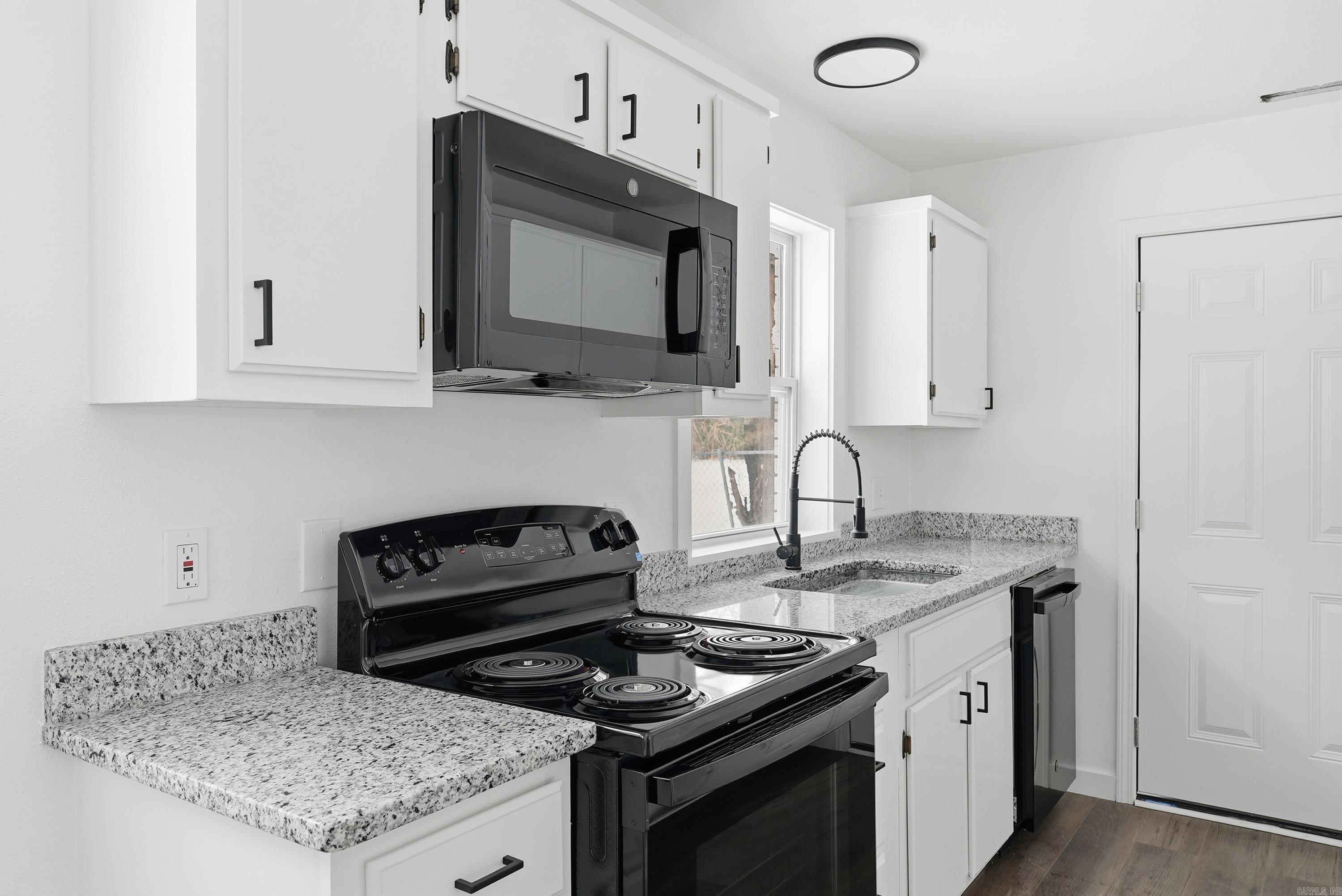 2719 Neill  Newport, AR