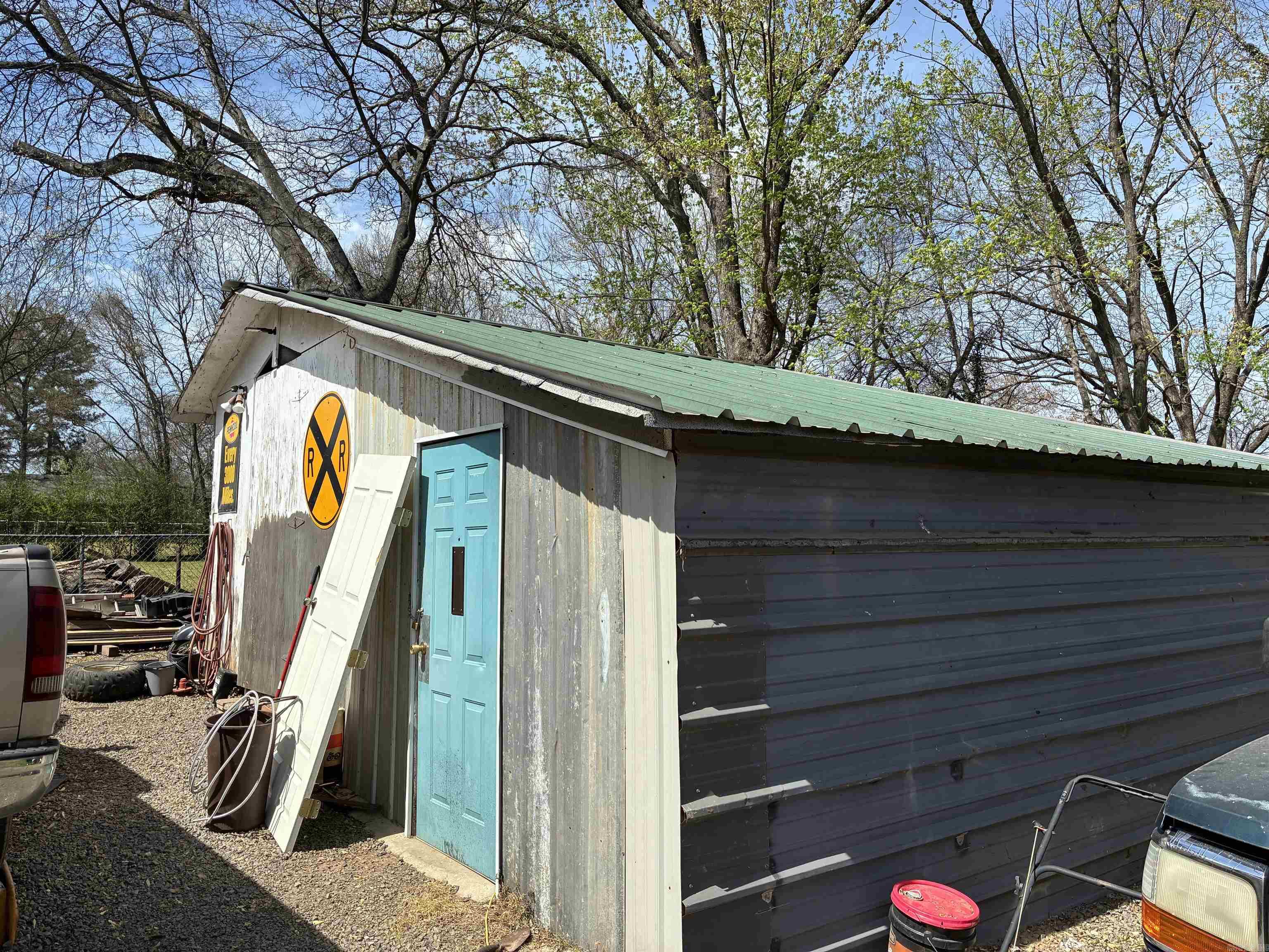 906 W Taylor St  Clarksville, AR