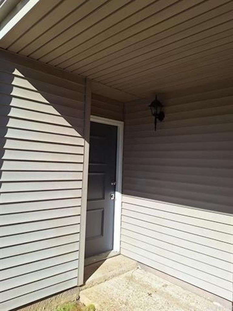 135 Hillview Drive  Fairfield Bay, AR