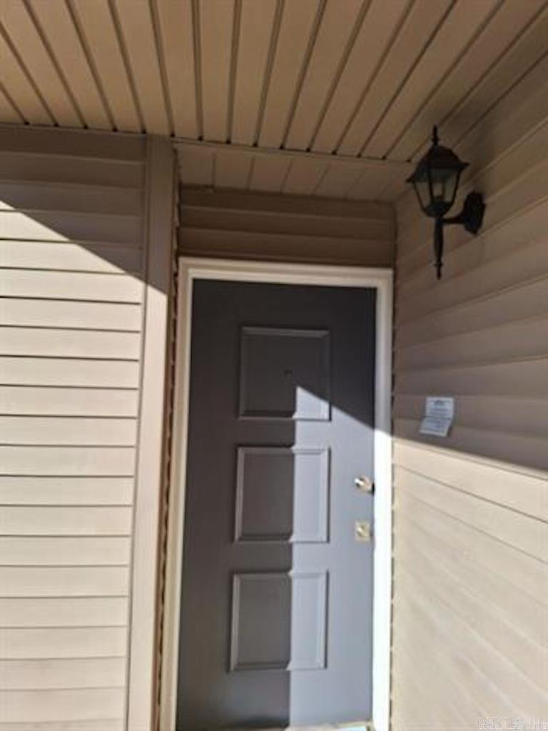 135 Hillview Drive  Fairfield Bay, AR