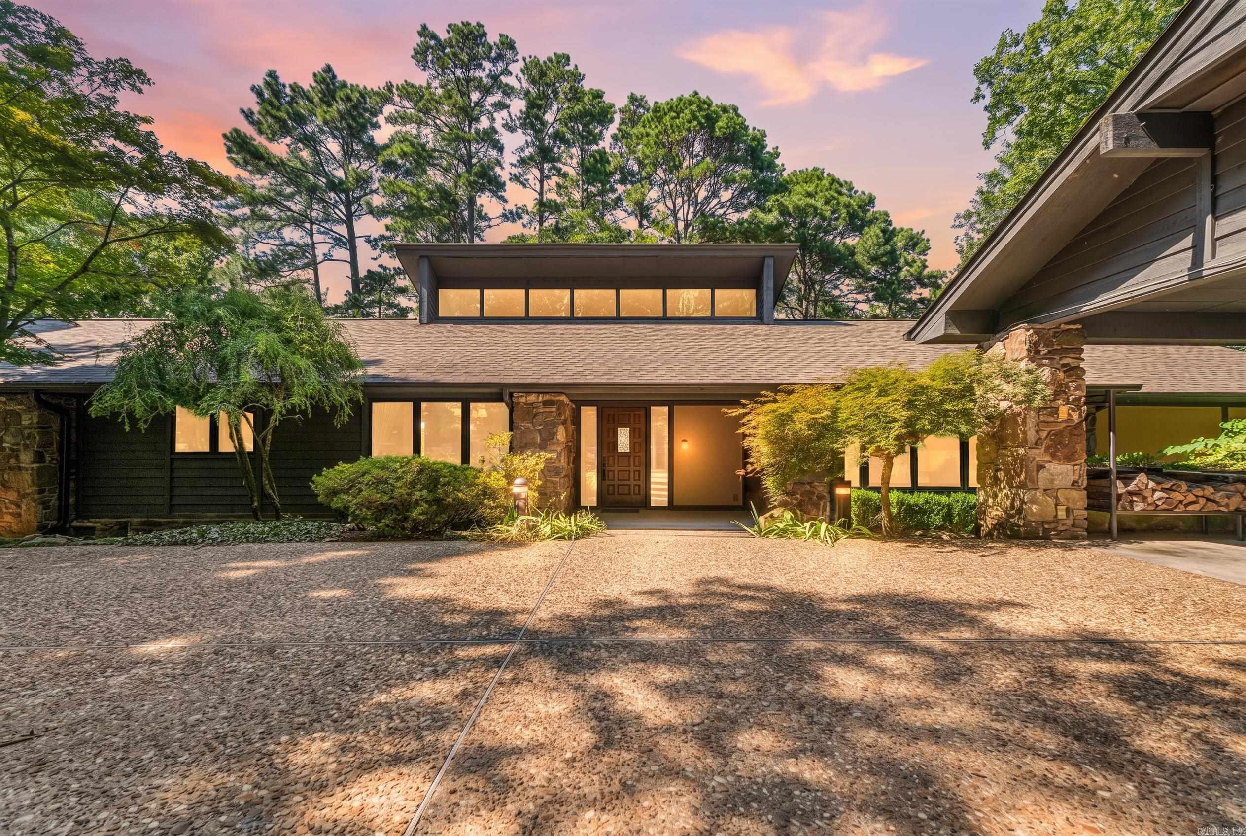 11201  Old Arkansas Drive  Roland, AR