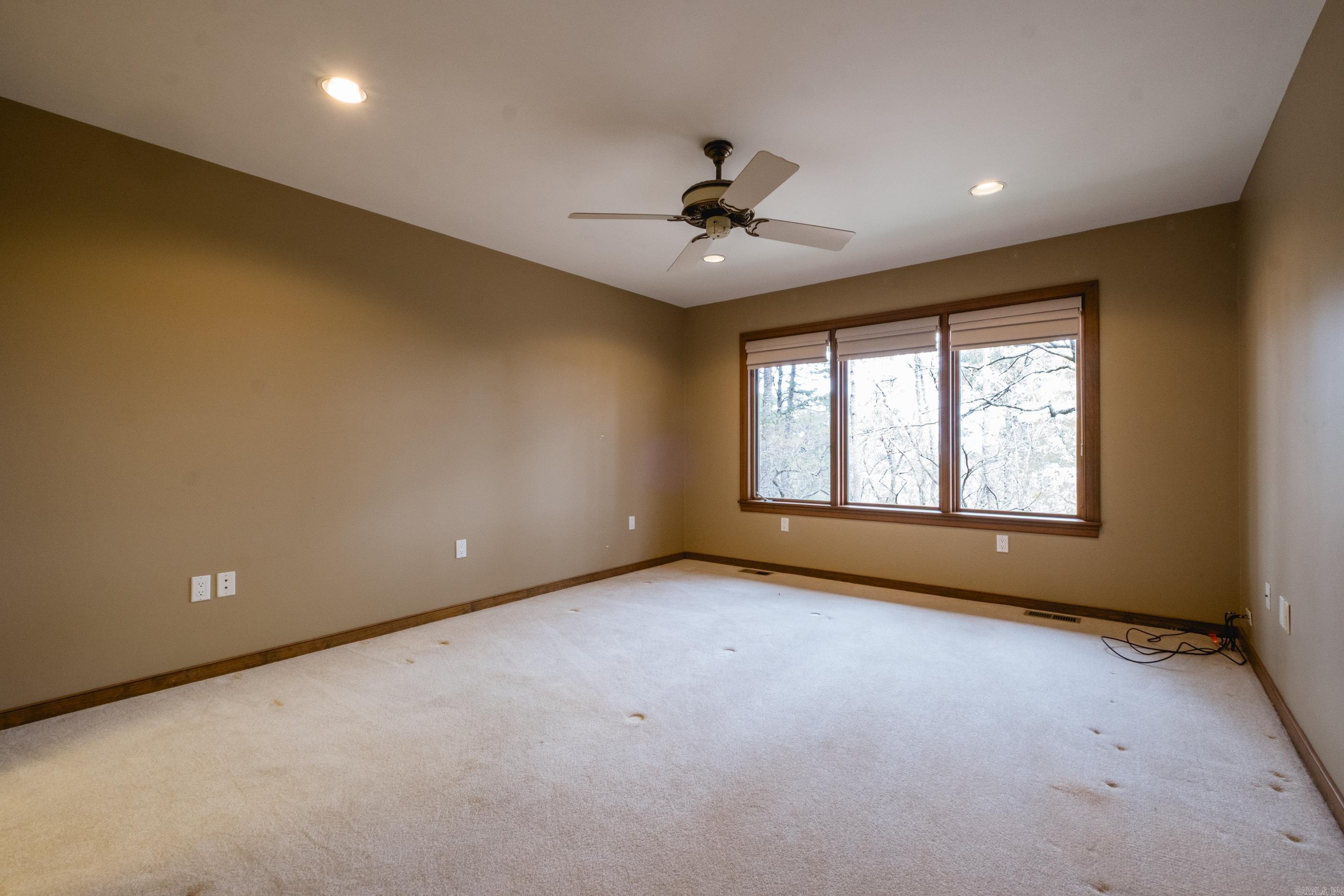 11201 Old Arkansas Drive  Roland, AR