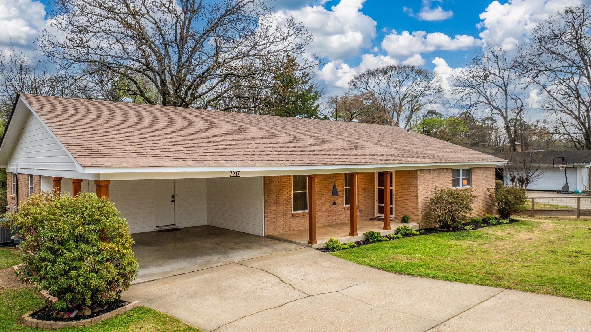 7217 APACHE  Little Rock, AR