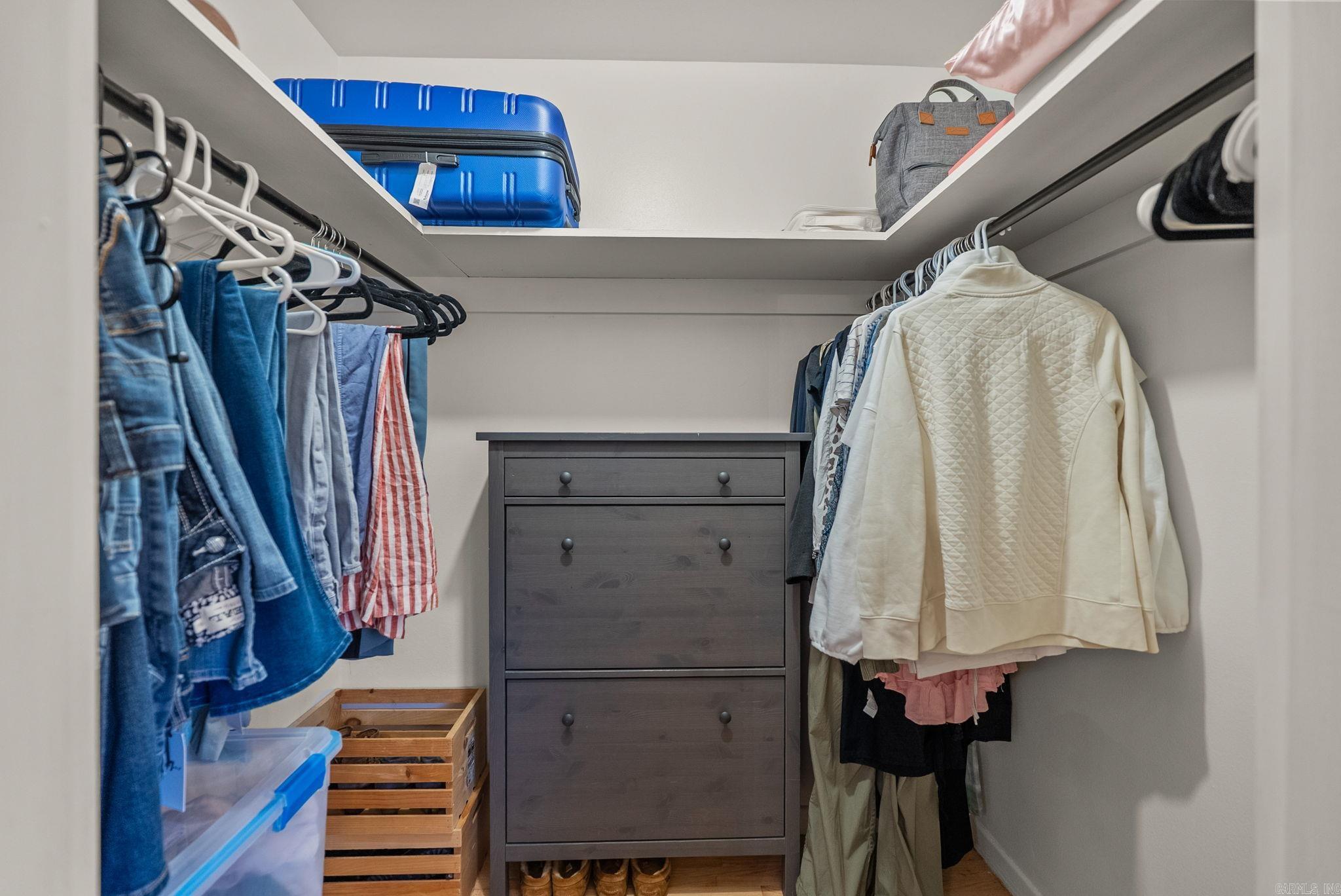 7217 APACHE  Little Rock, AR